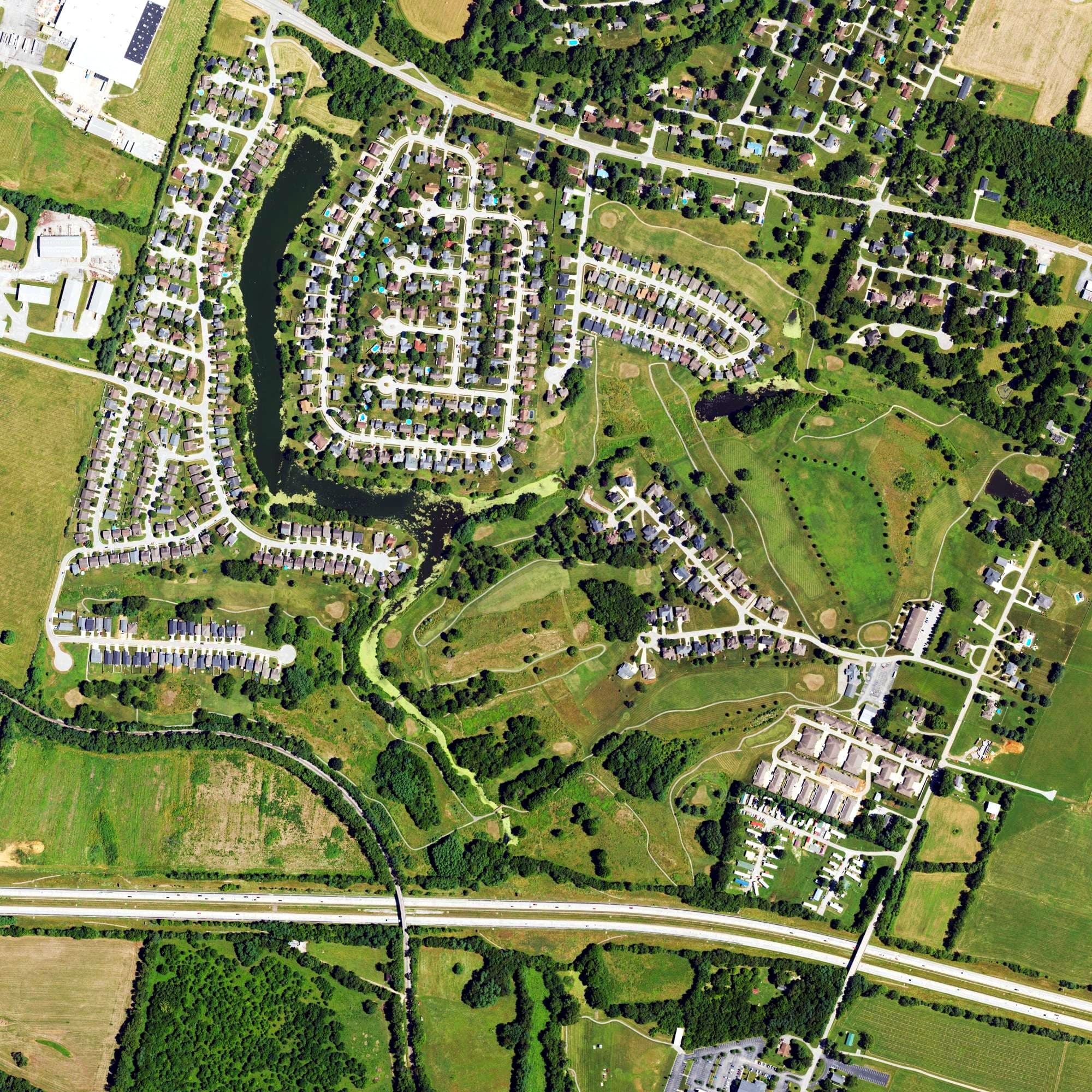 Aerial view of Duckers Lake Golf Club, KY, with its hole routing marked