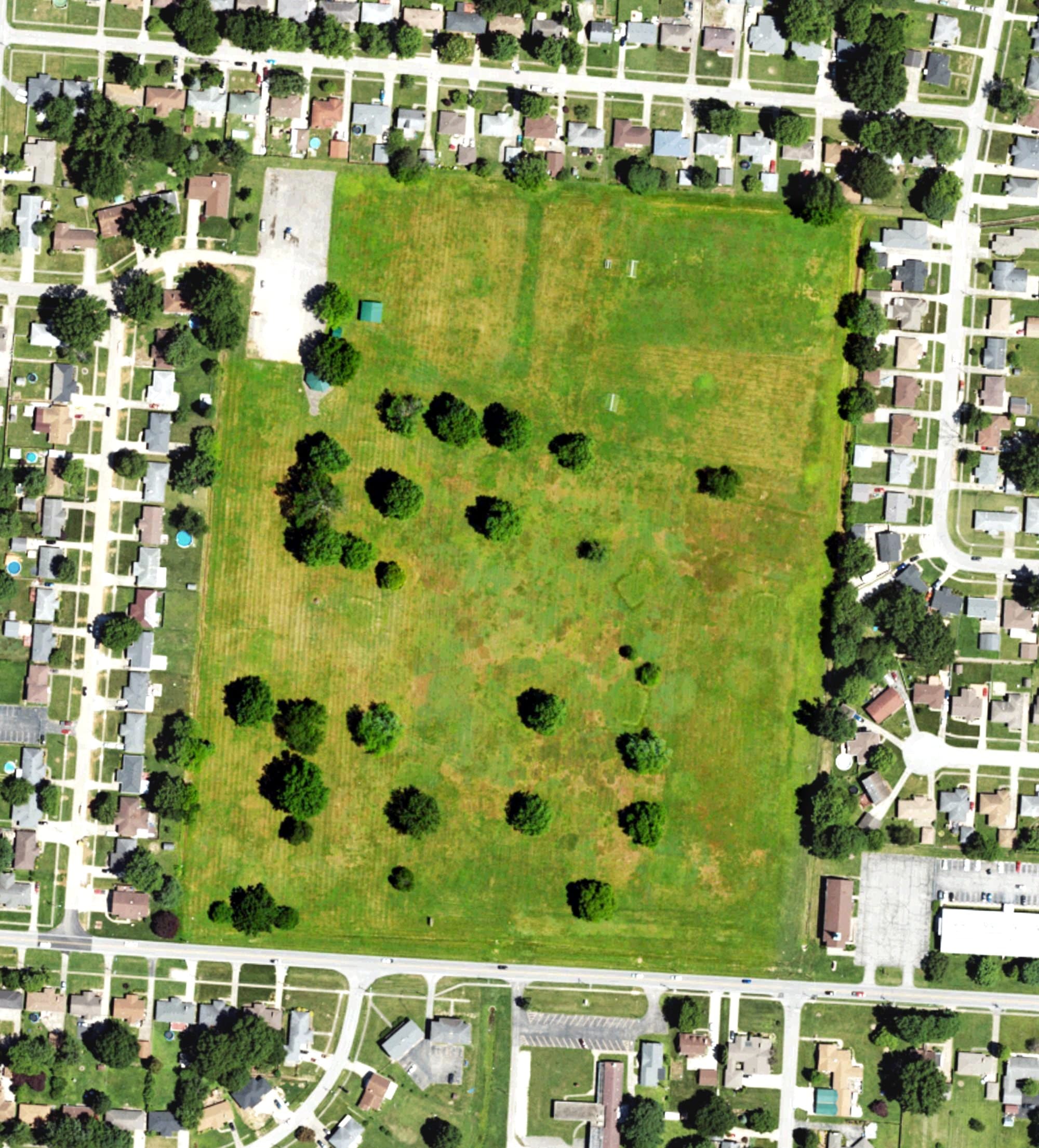 Aerial view of Farmsley Golf Center, KY, with its hole routing marked