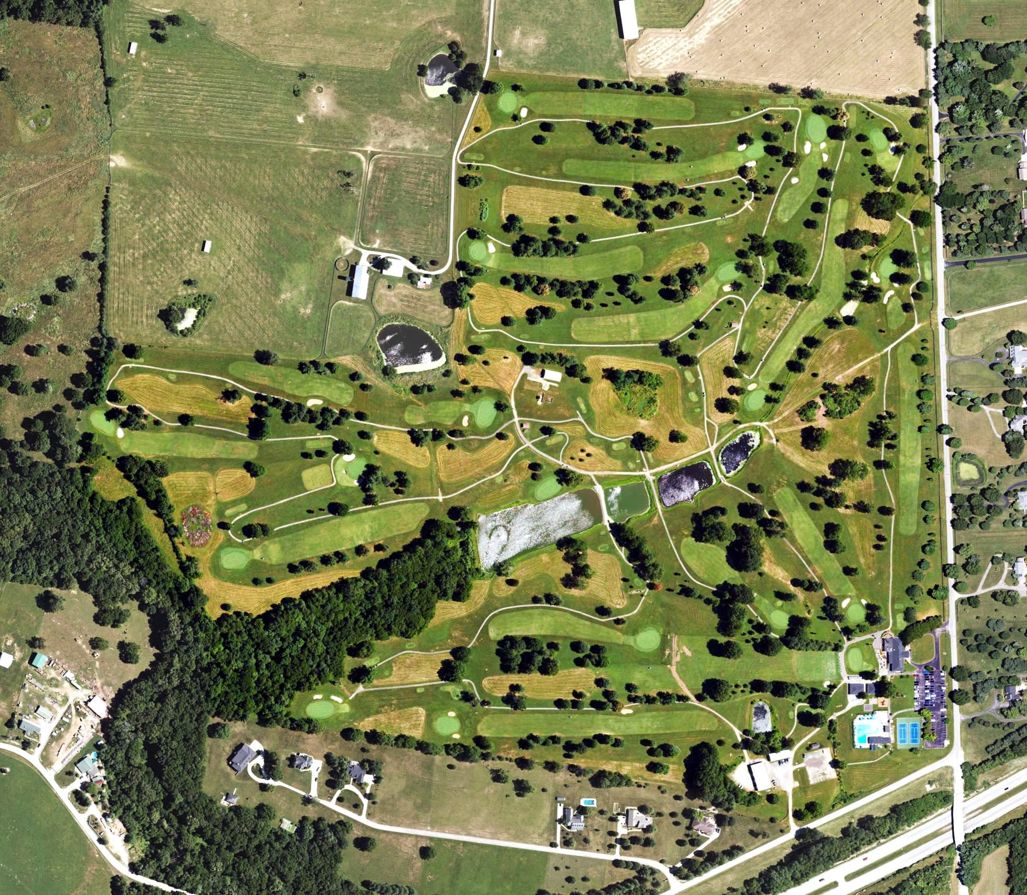 Aerial view of The Woodford Club, KY, with its hole routing marked