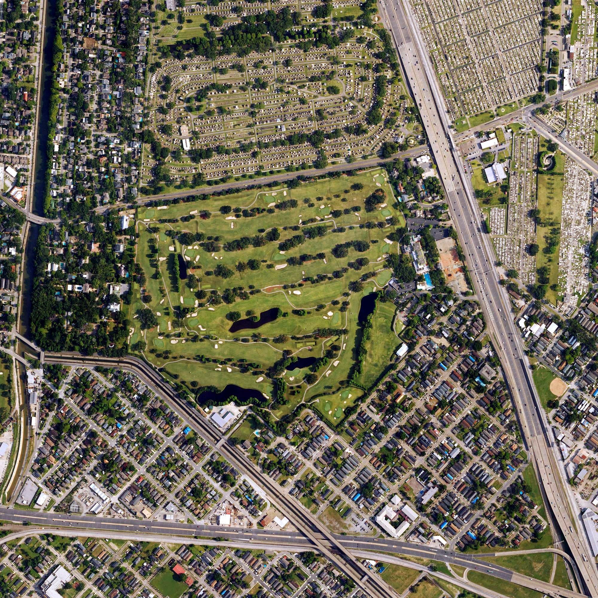 Aerial view of New Orleans Country Club, LA, with its hole routing marked