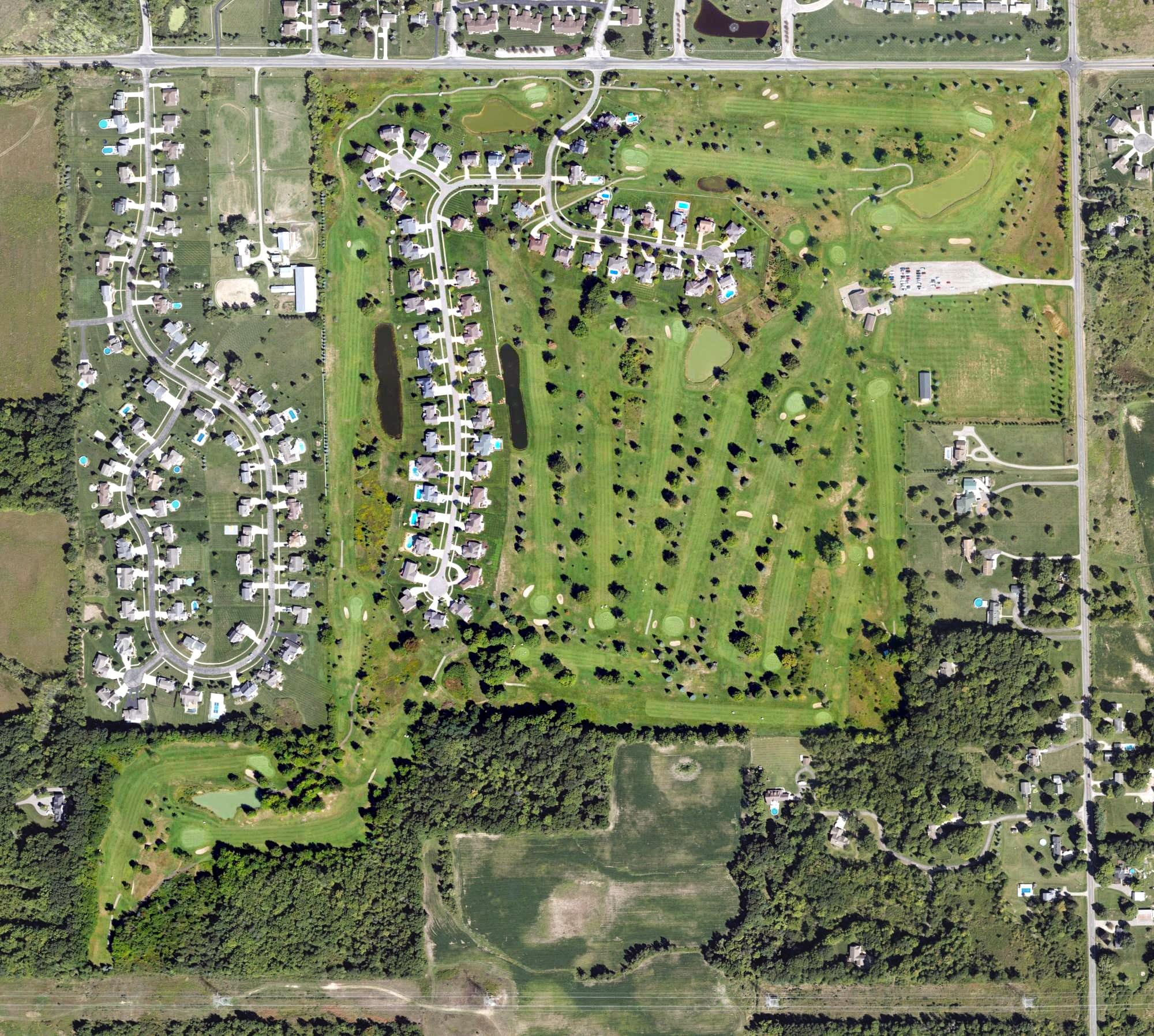 Aerial view of Broadmoor Country Club, MI, with its hole routing marked