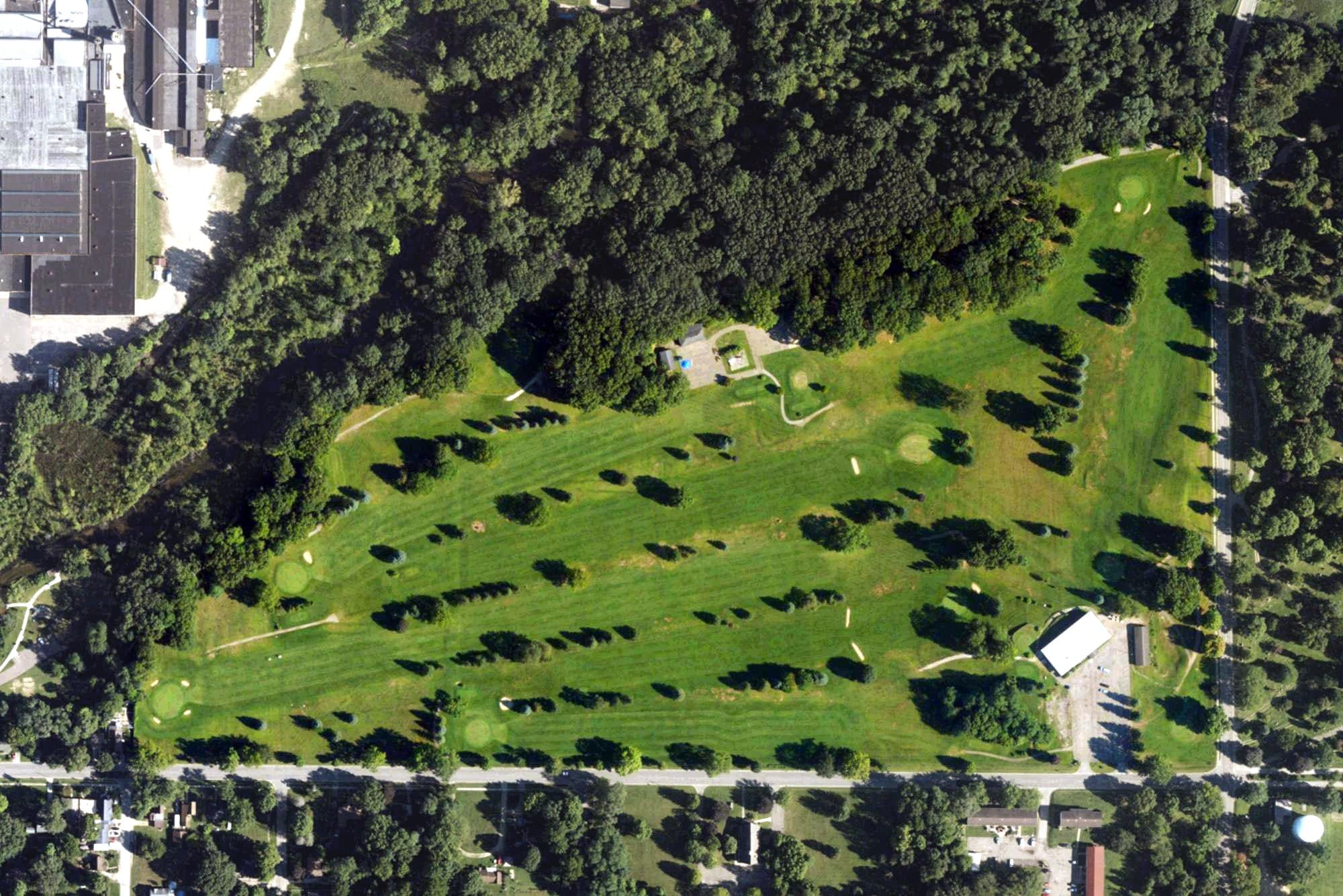 Aerial view of Dowagiac Elk's Golf Course, MI, with its hole routing marked