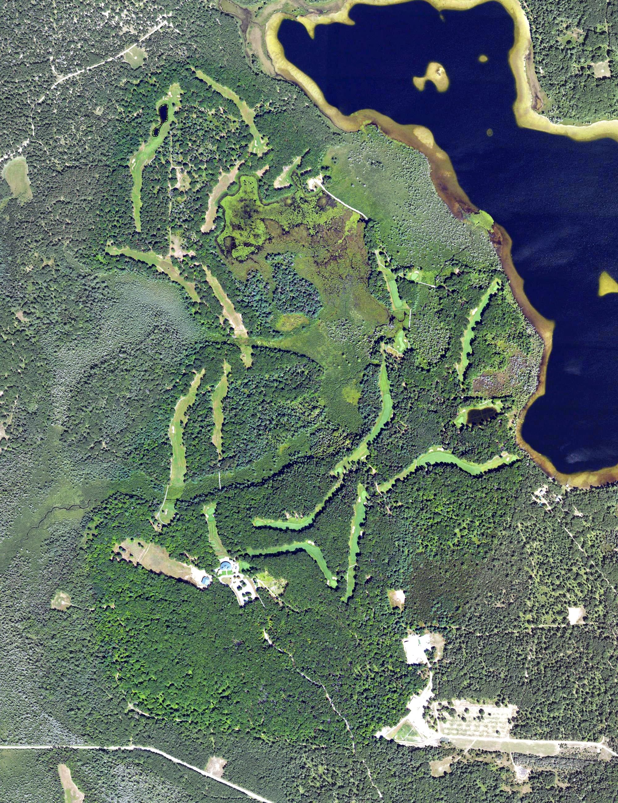 Aerial view of Elk Ridge Golf Club, MI, with its hole routing marked