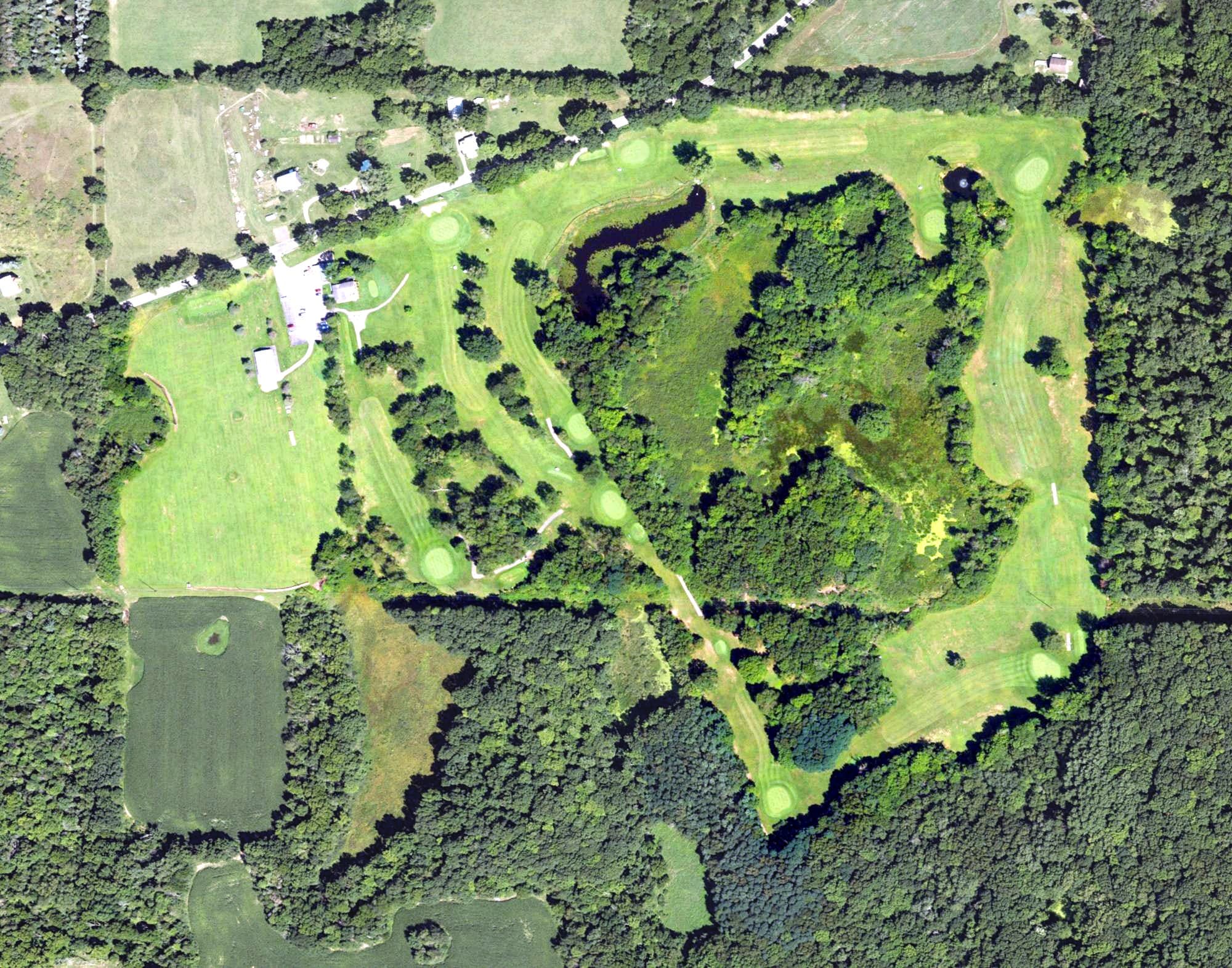 Aerial view of Gun Ridge Golf Course, MI, with its hole routing marked
