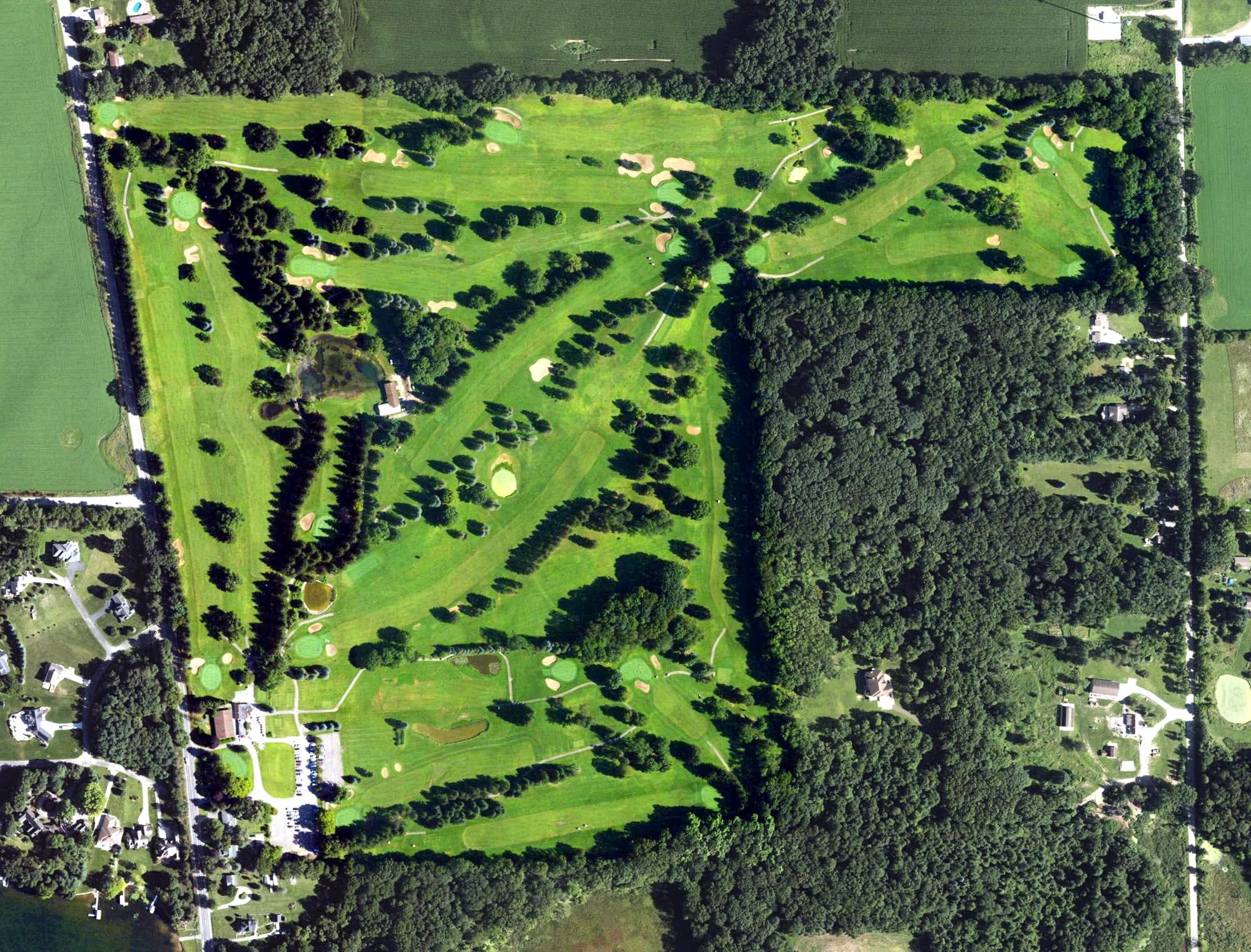 Aerial view of Marywood Country Club, MI, with its hole routing marked