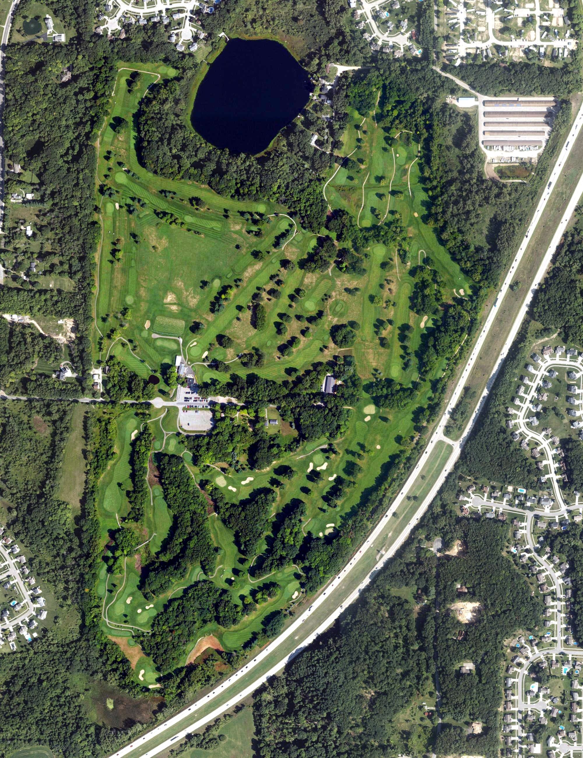 Aerial view of Scott Lake Country Club, MI, with its hole routing marked