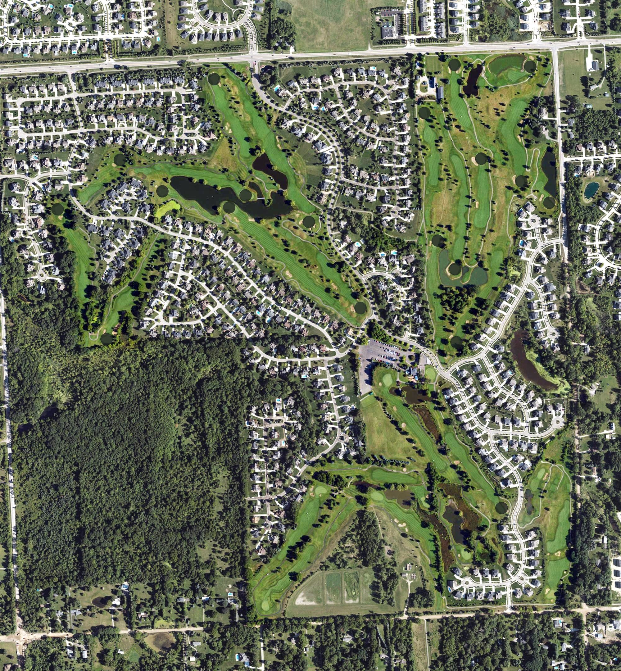 Aerial view of Tanglewood Golf Club, MI, with its hole routing marked