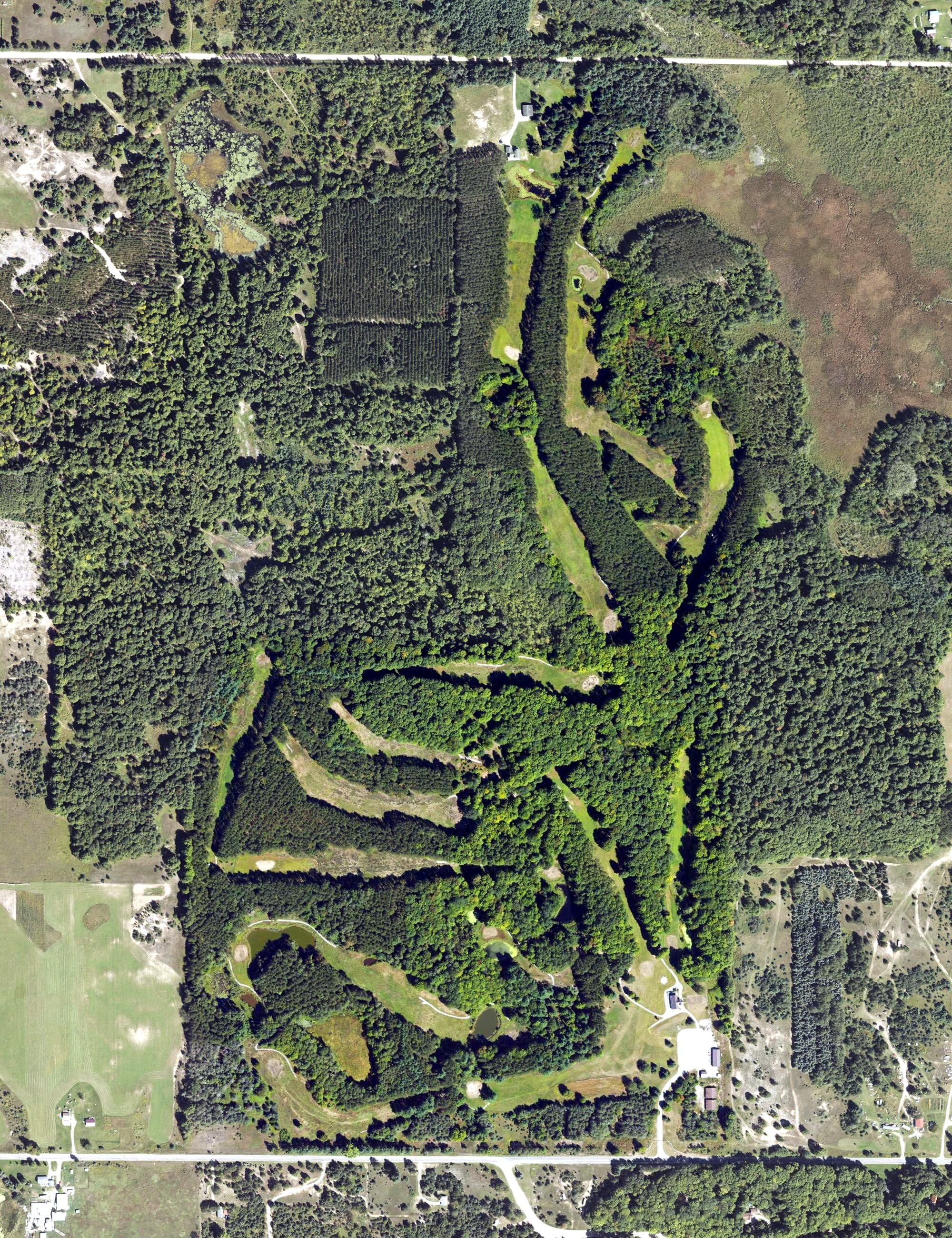 Aerial view of The Rose Golf Course, MI, with its hole routing marked
