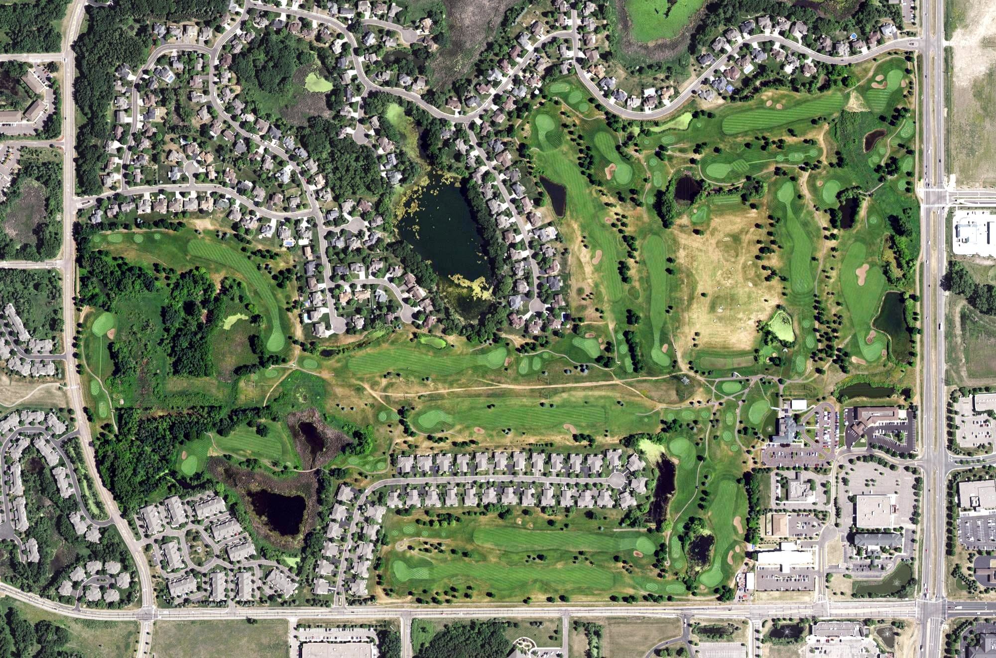 Aerial view of Oak Marsh Golf Course, MN, with its hole routing marked