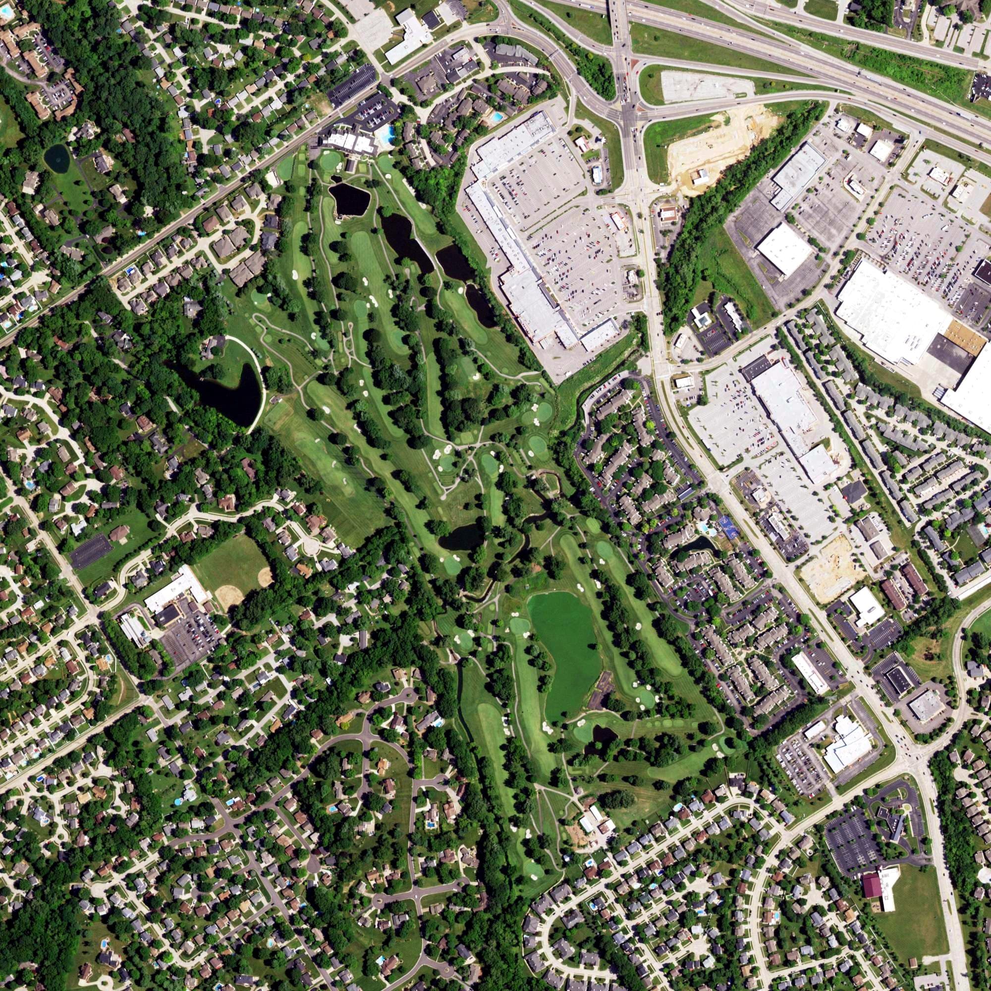 Aerial view of Bogey Hills Country Club, MO, with its hole routing marked