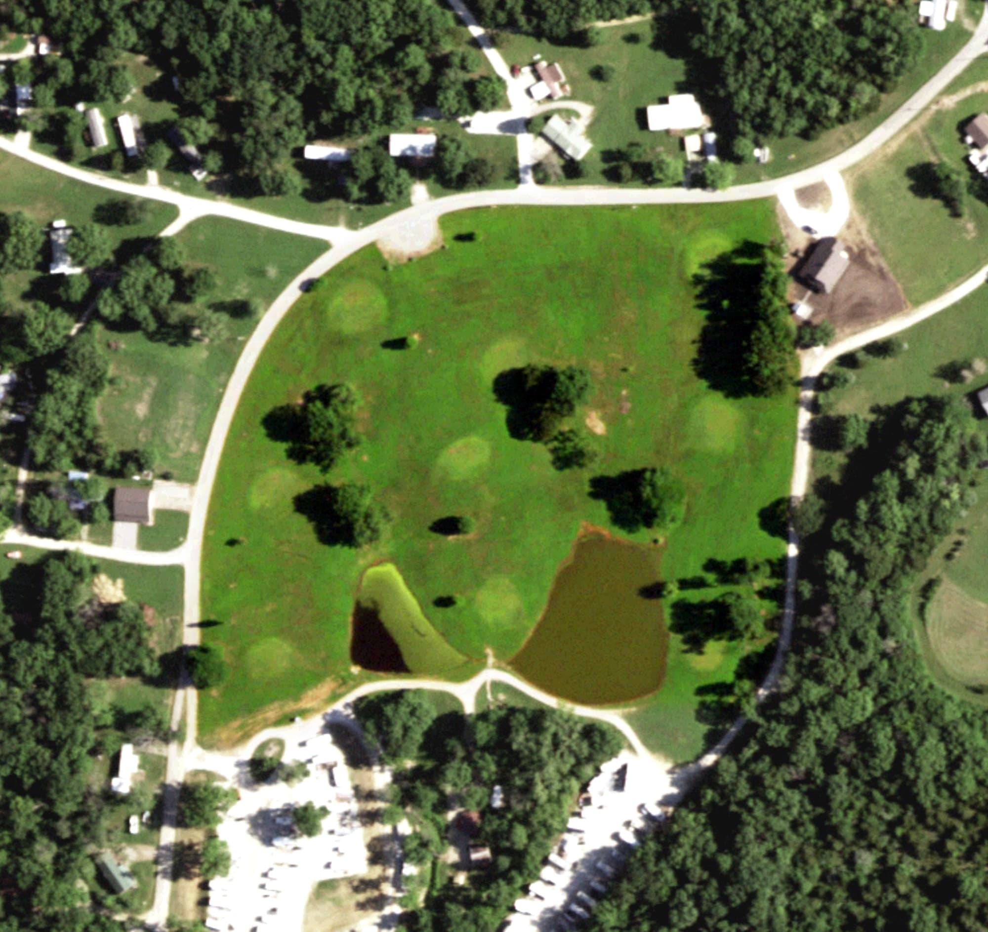 Aerial view of Lake Nehai Golf Course, MO, with its hole routing marked