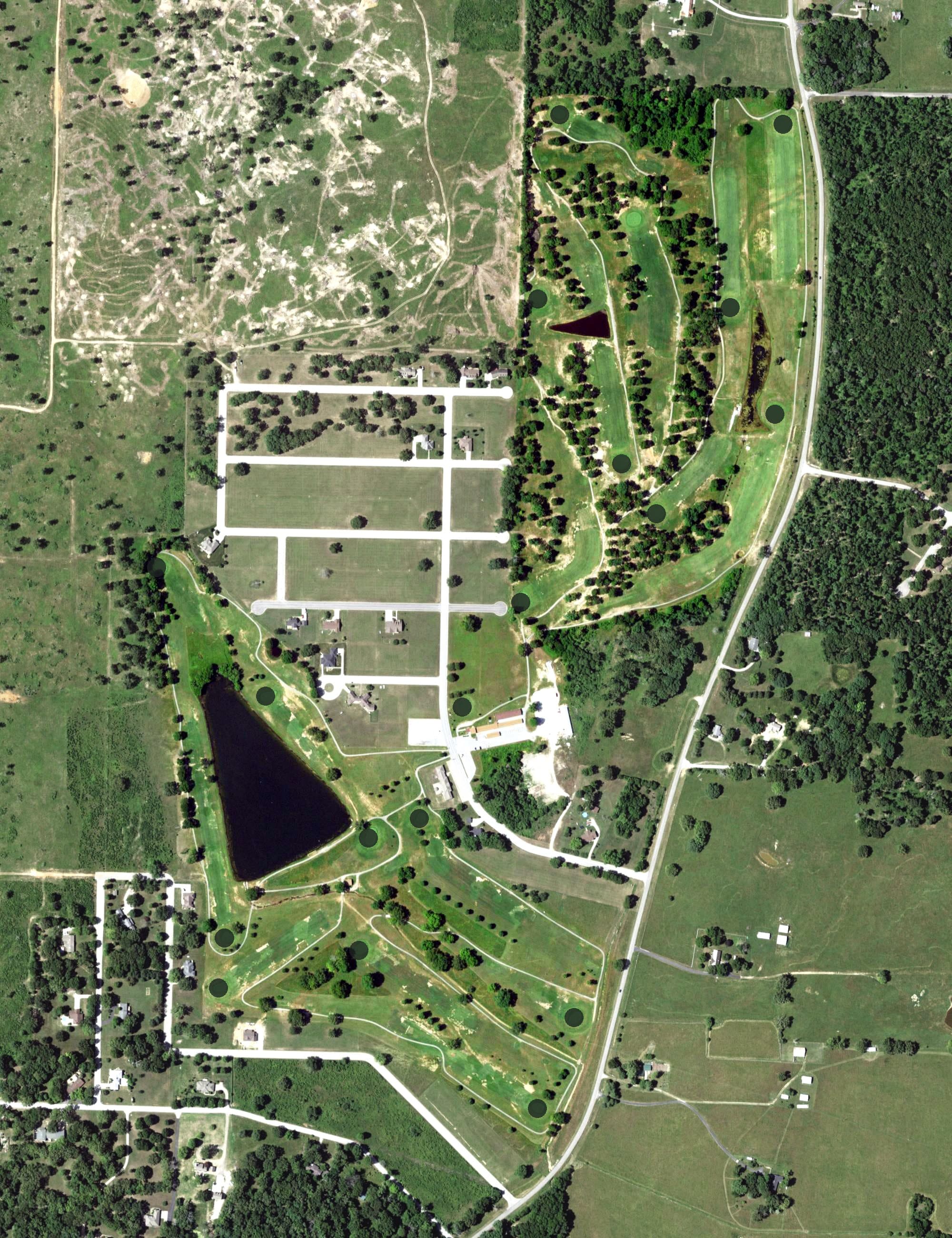Aerial view of West Plains Municipal Golf Course, MO, with its hole routing marked