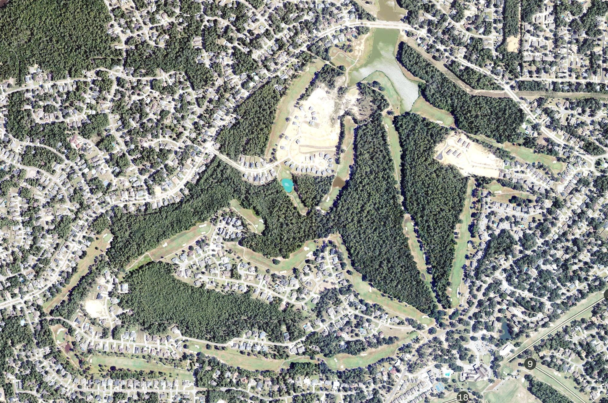 Aerial view of Diamondhead Golf Club, MS, with its hole routing marked