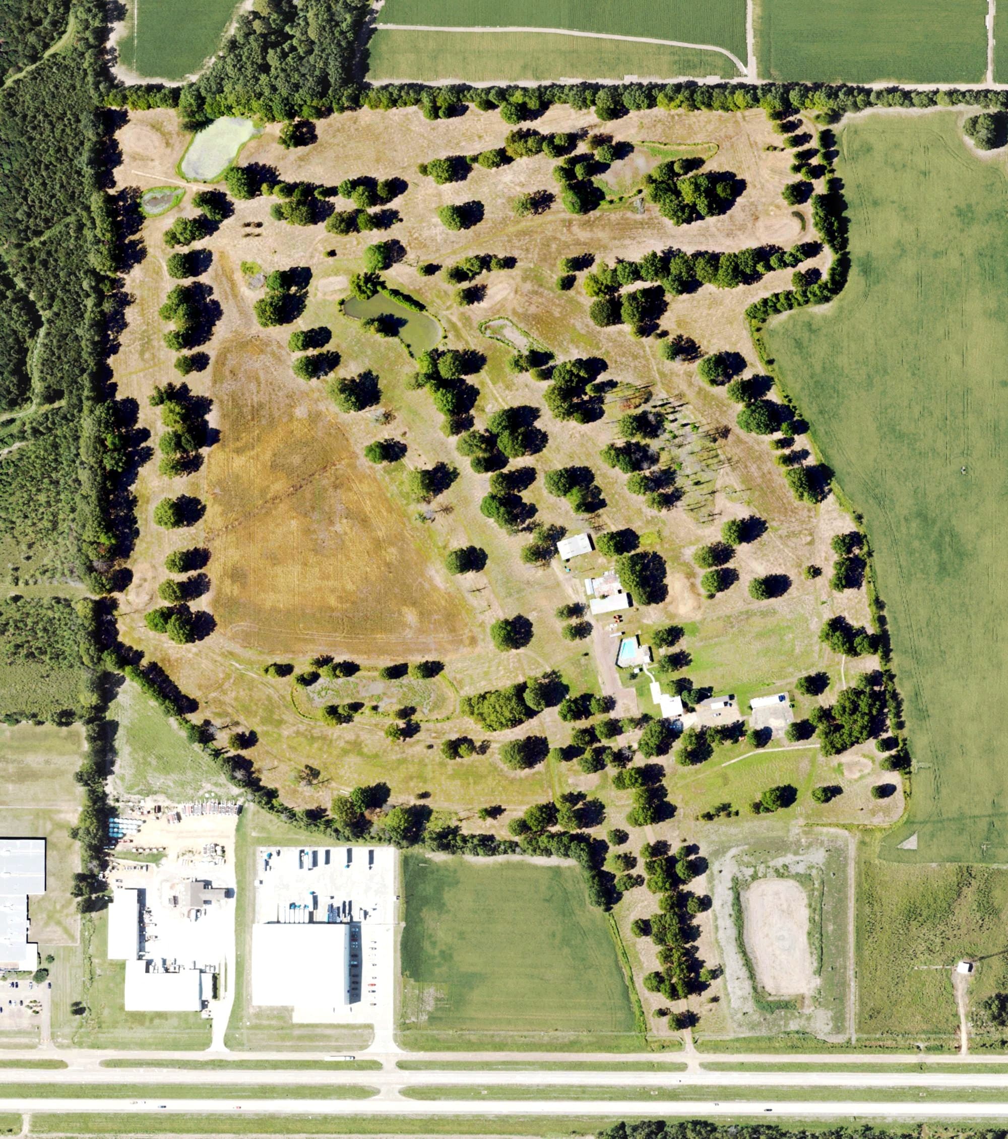Aerial view of Leflore County County Club, MS, with its hole routing marked
