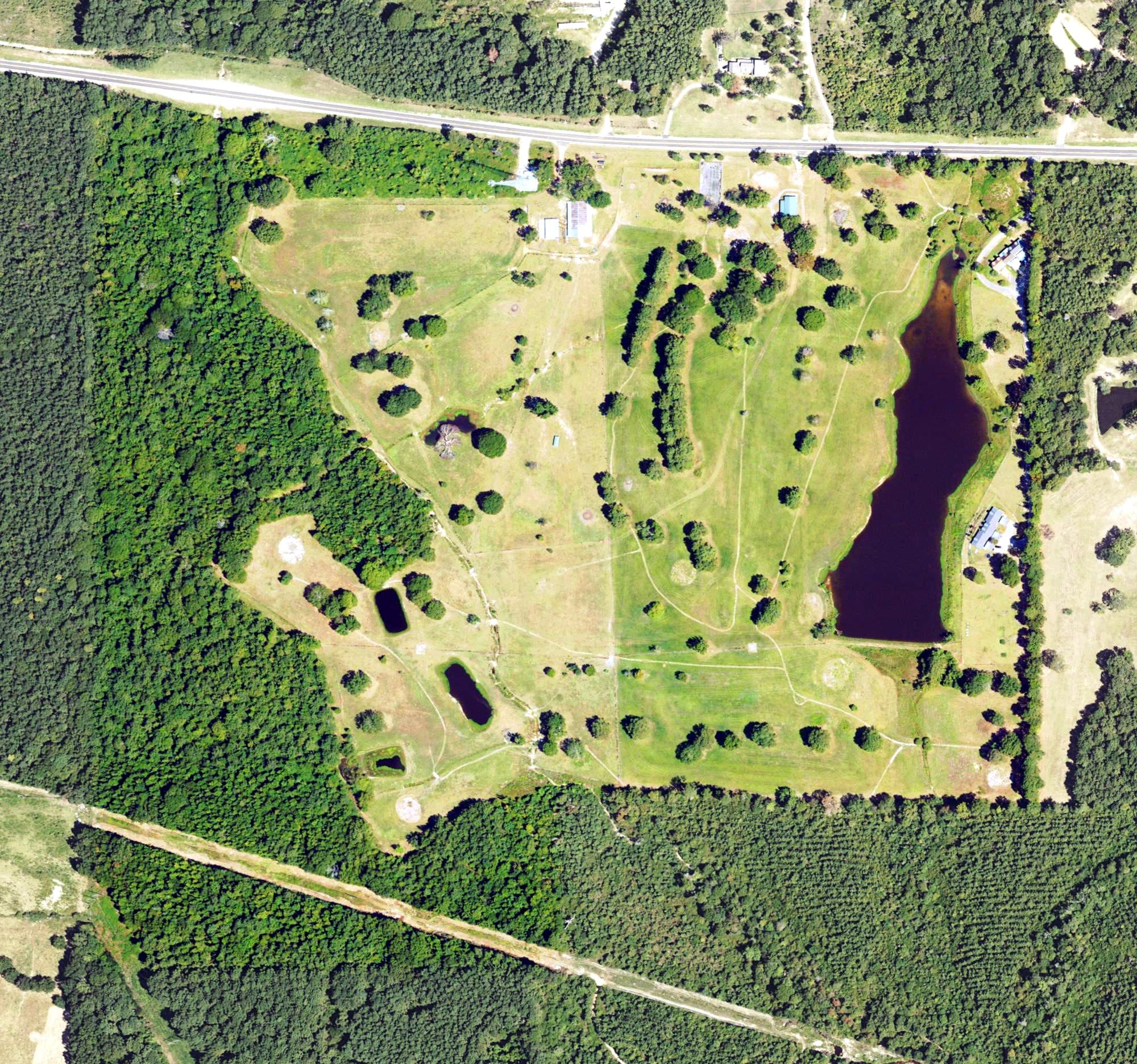 Aerial view of Southern Gate Golf Course, MS, with its hole routing marked
