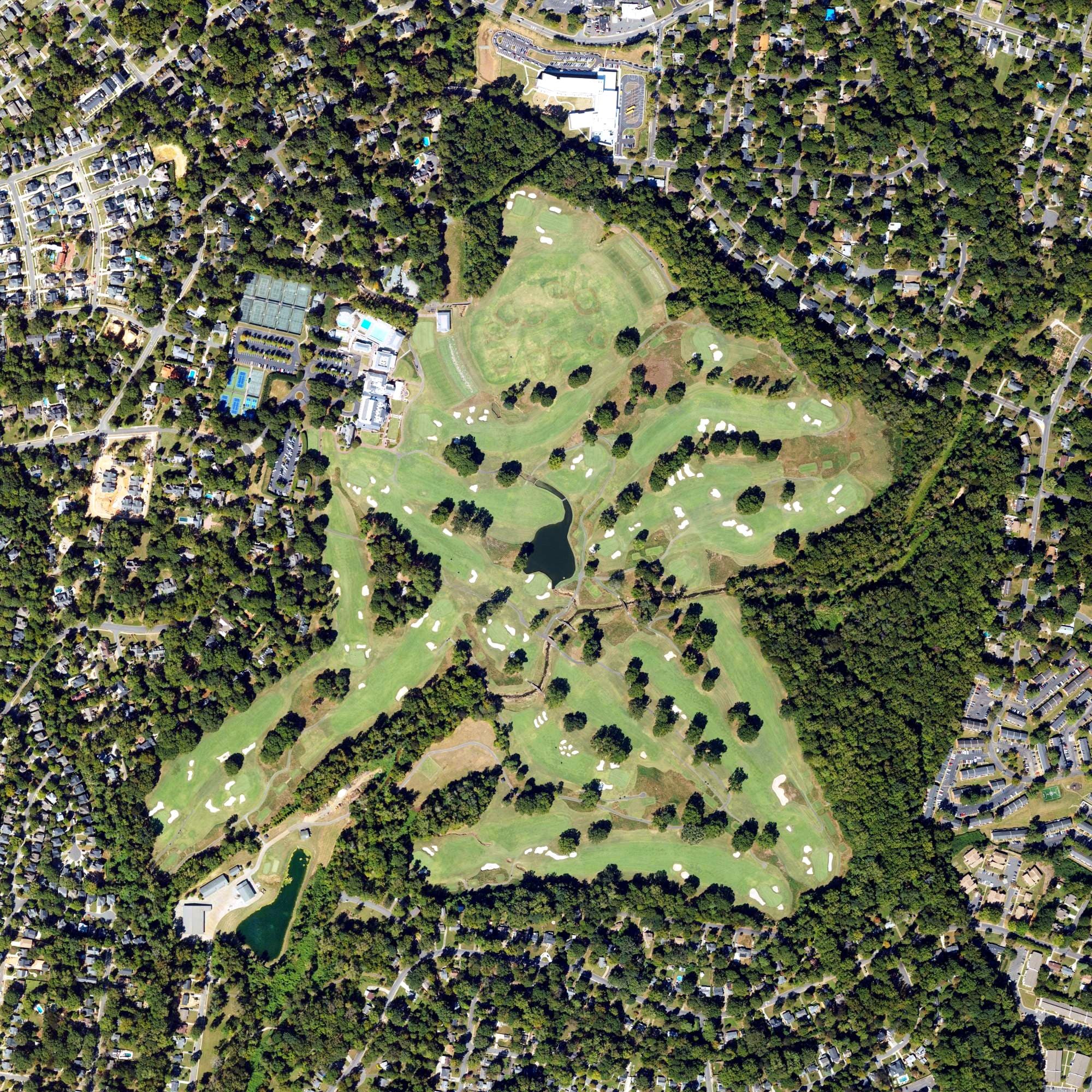 Aerial view of Charlotte Country Club, NC, with its hole routing marked
