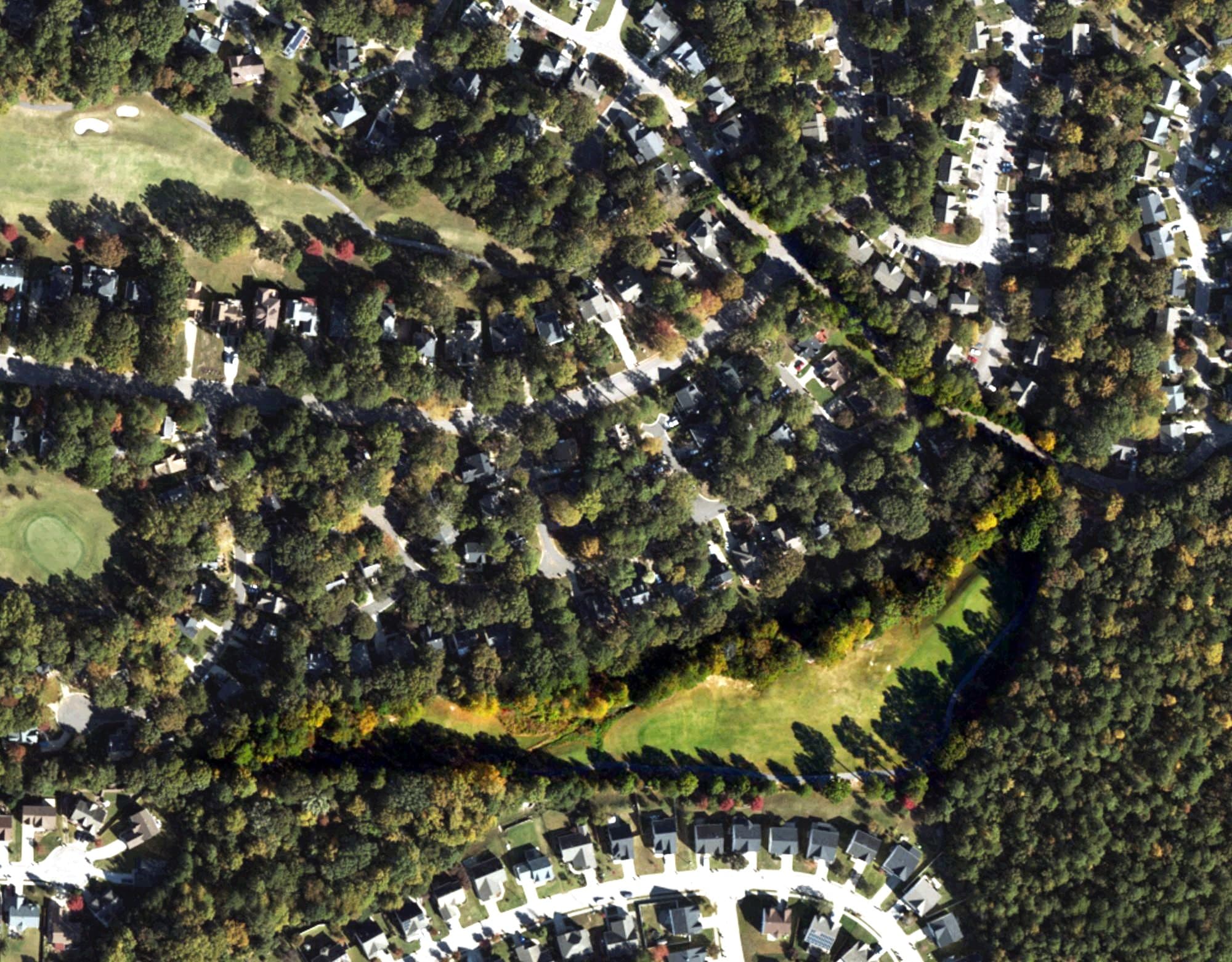 Aerial view of Hedingham Golf Club, NC, with its hole routing marked