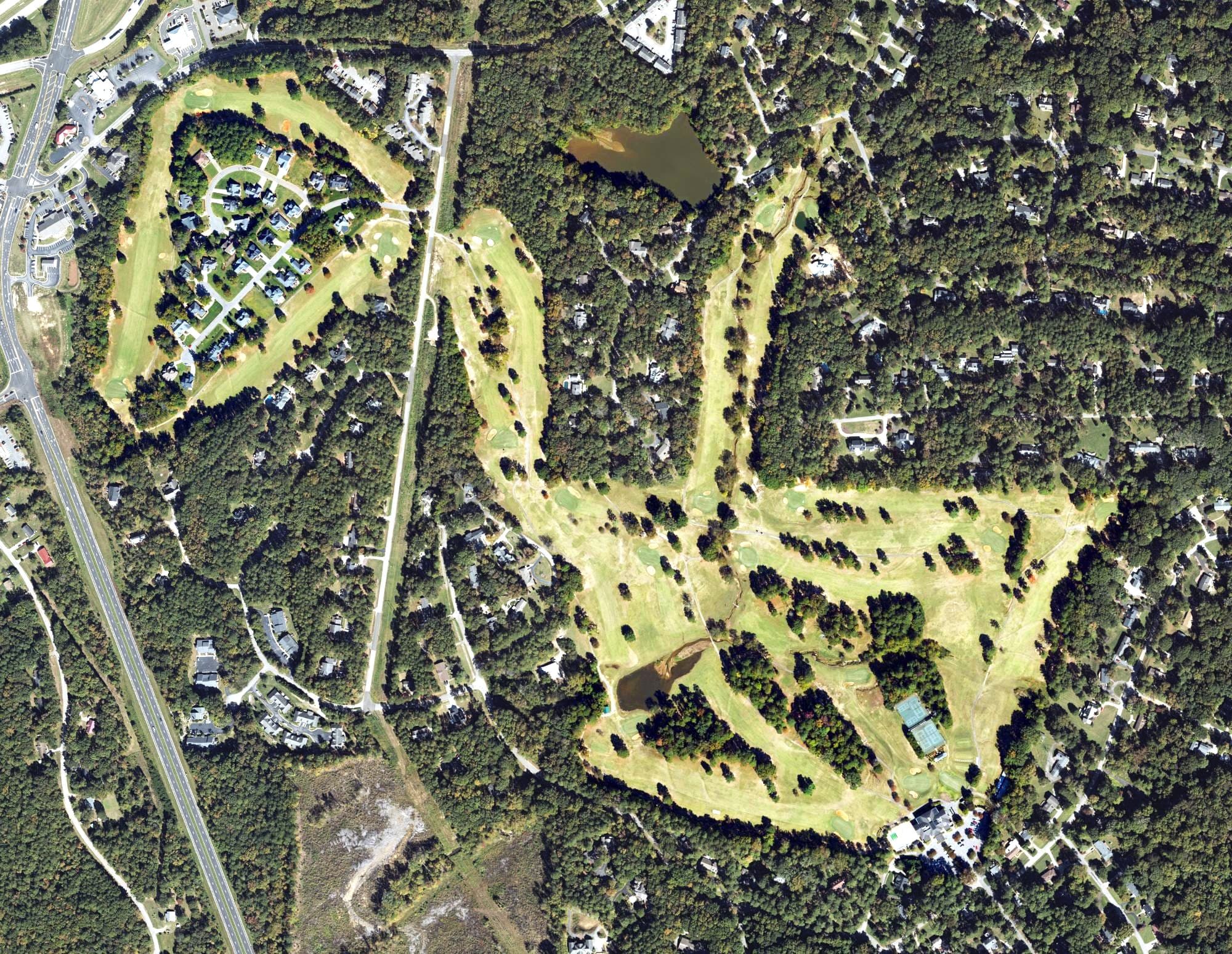 Aerial view of Henderson Country Club, NC, with its hole routing marked