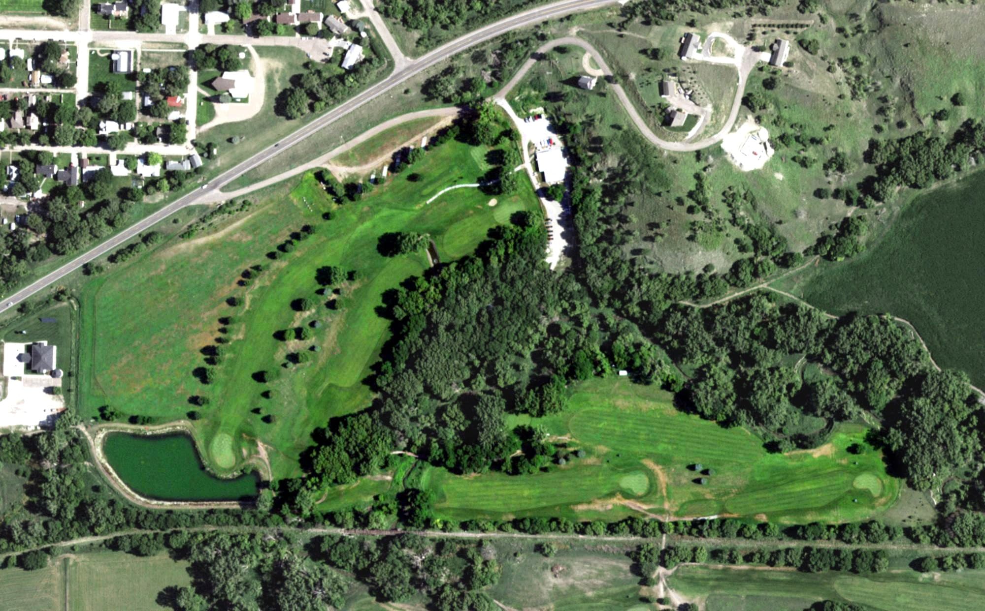 Aerial view of Arrowhead Meadows Golf Course, NE, with its hole routing marked