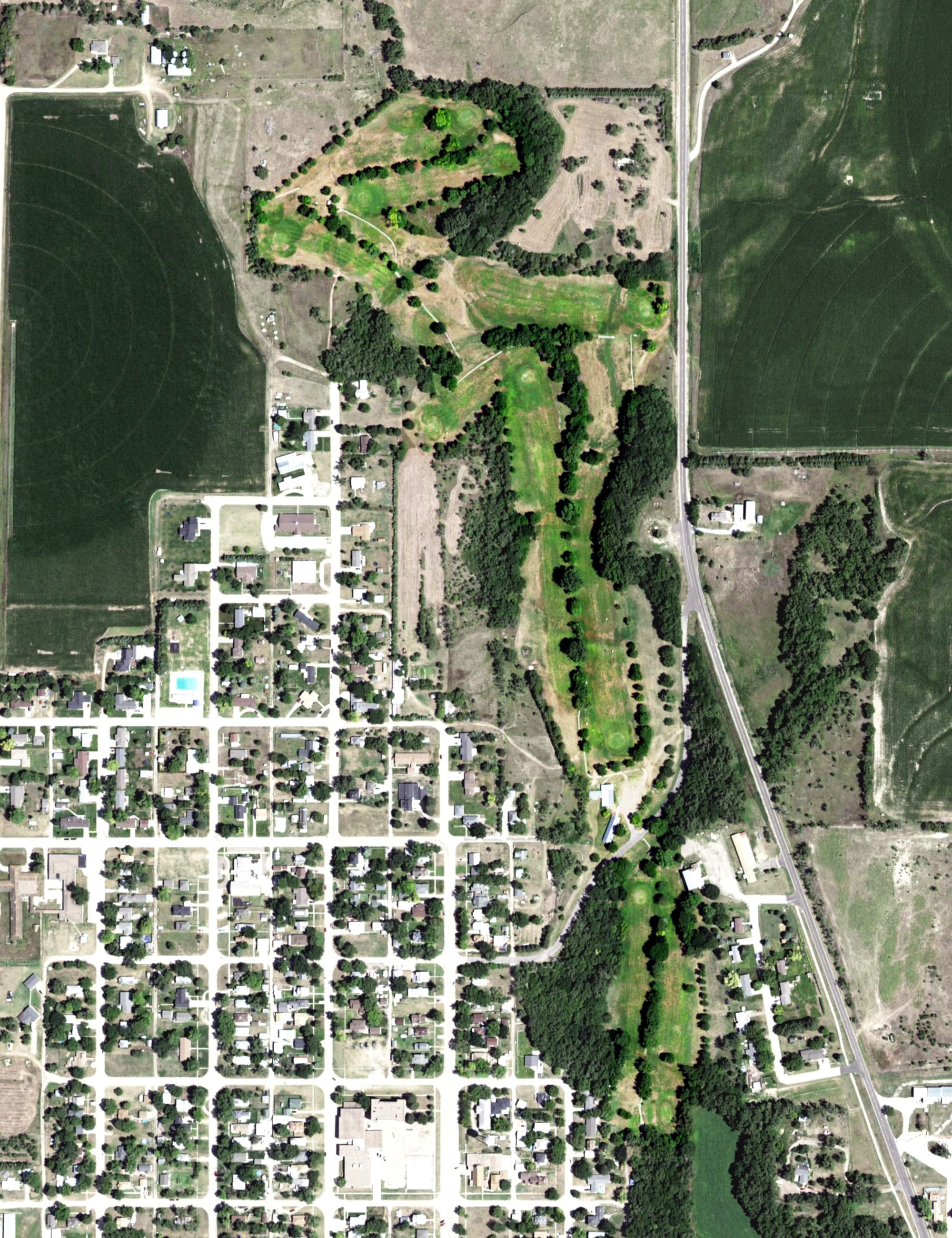 Aerial view of Cardinal Country Club, NE, with its hole routing marked
