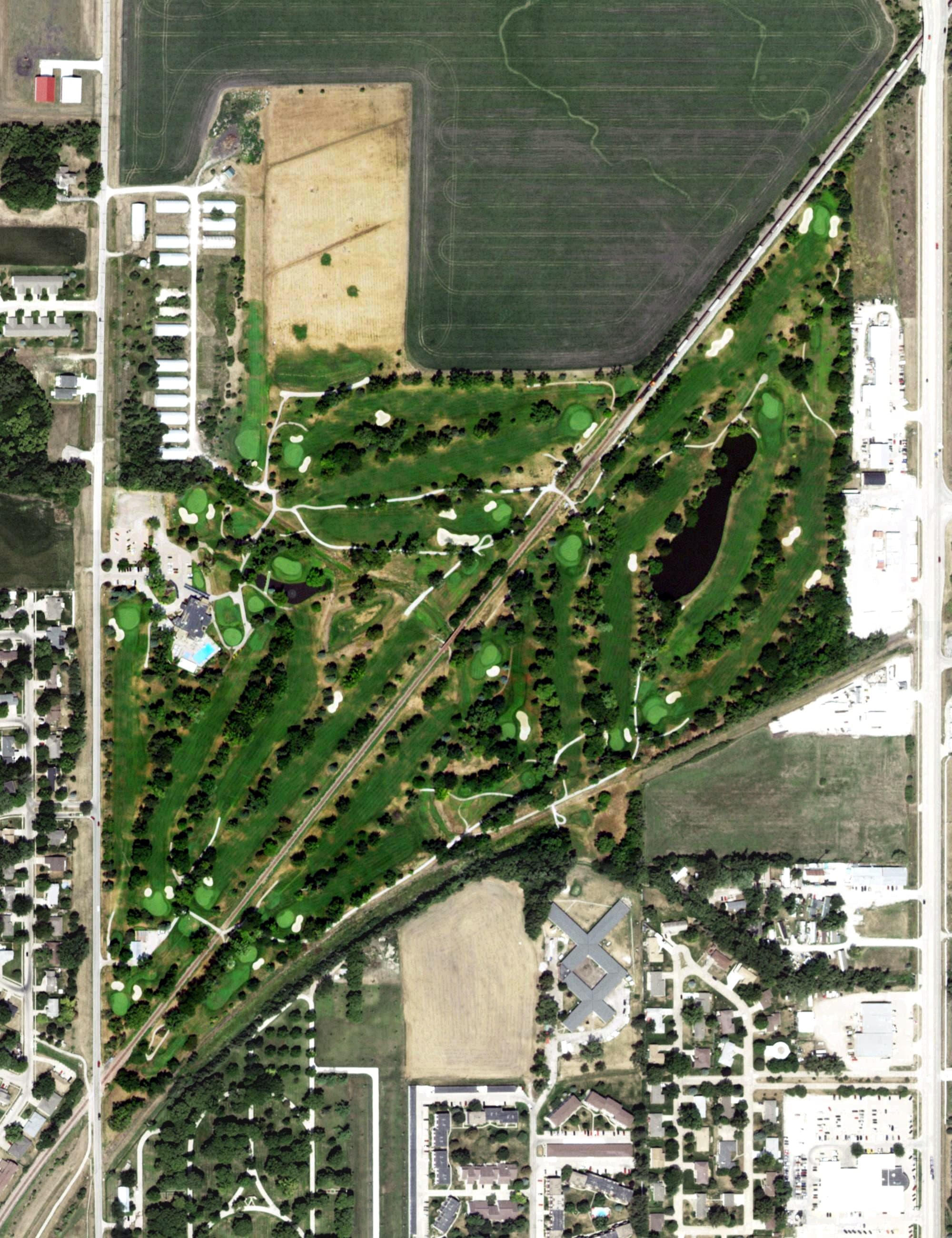 Aerial view of Fremont Golf Club, NE, with its hole routing marked