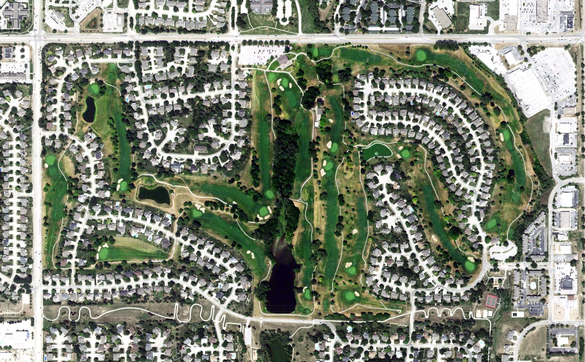 Aerial view of Tara Hills Golf Course, NE, with its hole routing marked