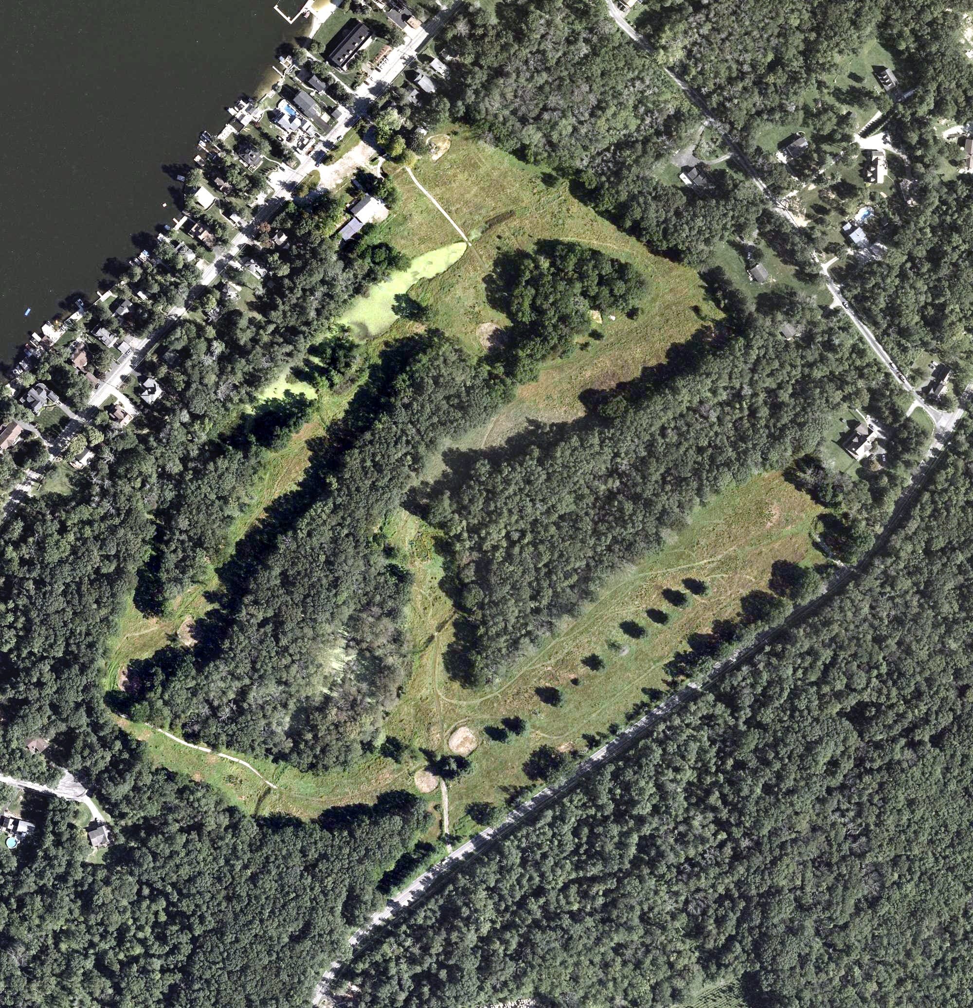 Aerial view of Culver Lake Golf Course, NJ, with its hole routing marked