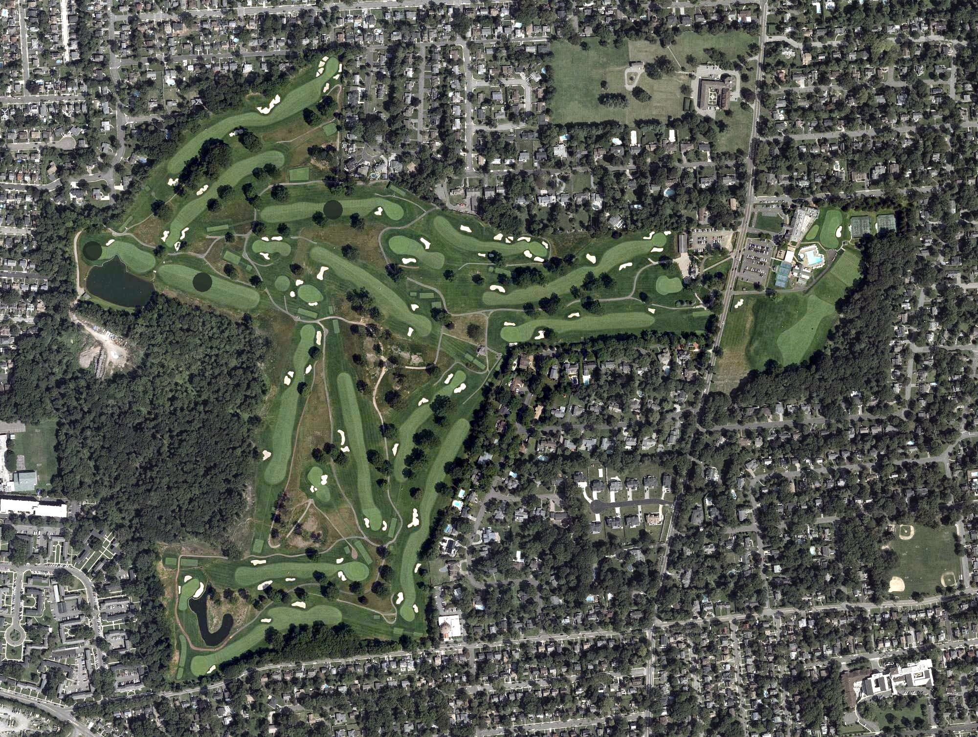 Aerial view of Knickerbocker Country Club, NJ, with its hole routing marked