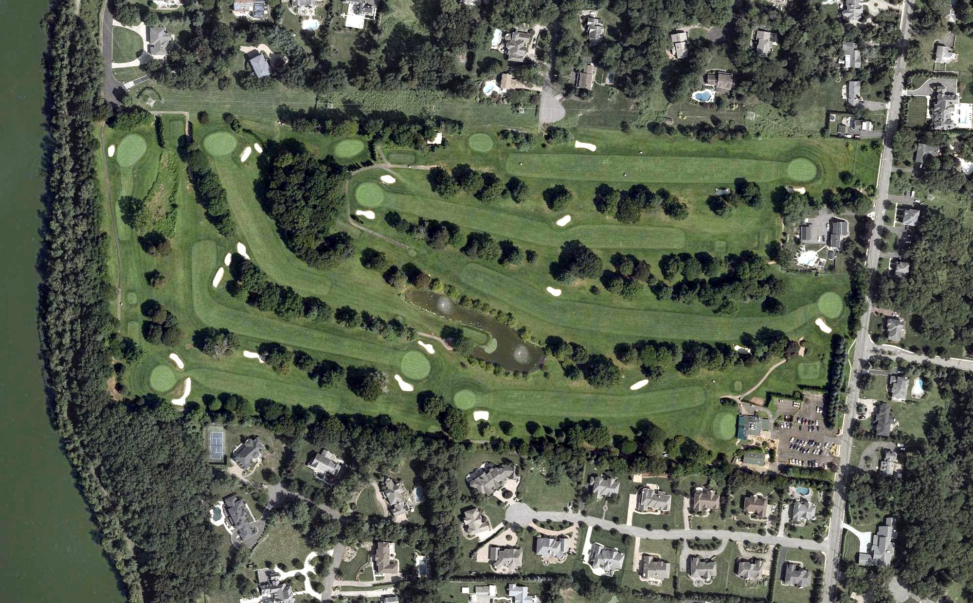 Aerial view of Old Tappan Golf Club, NJ, with its hole routing marked