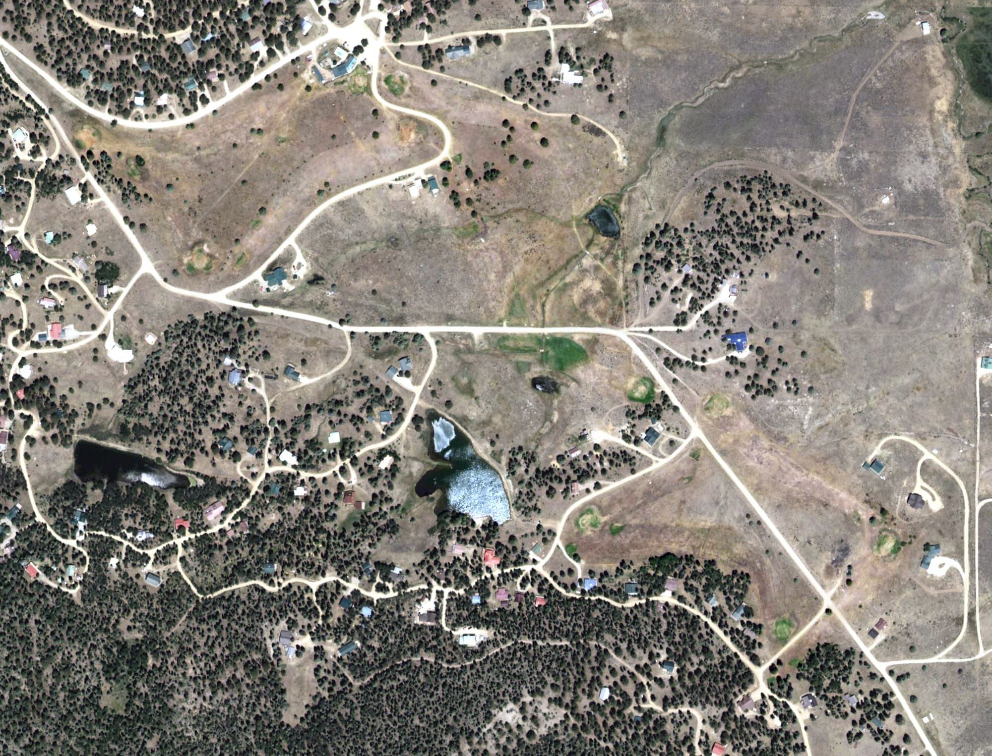 Aerial view of Valle Escondido Golf Course, NM, with its hole routing marked