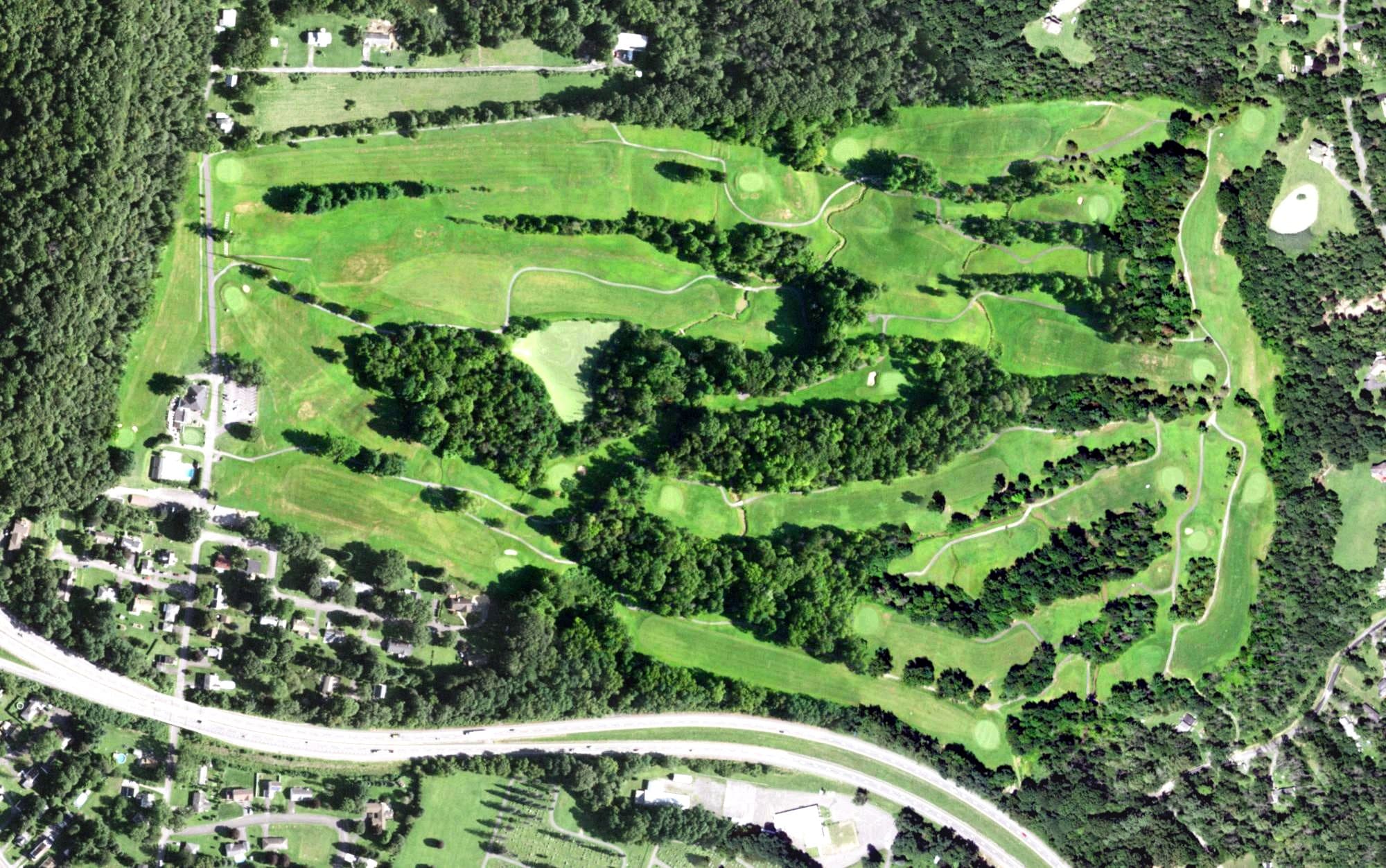 Aerial view of Catskill Golf Club, NY, with its hole routing marked