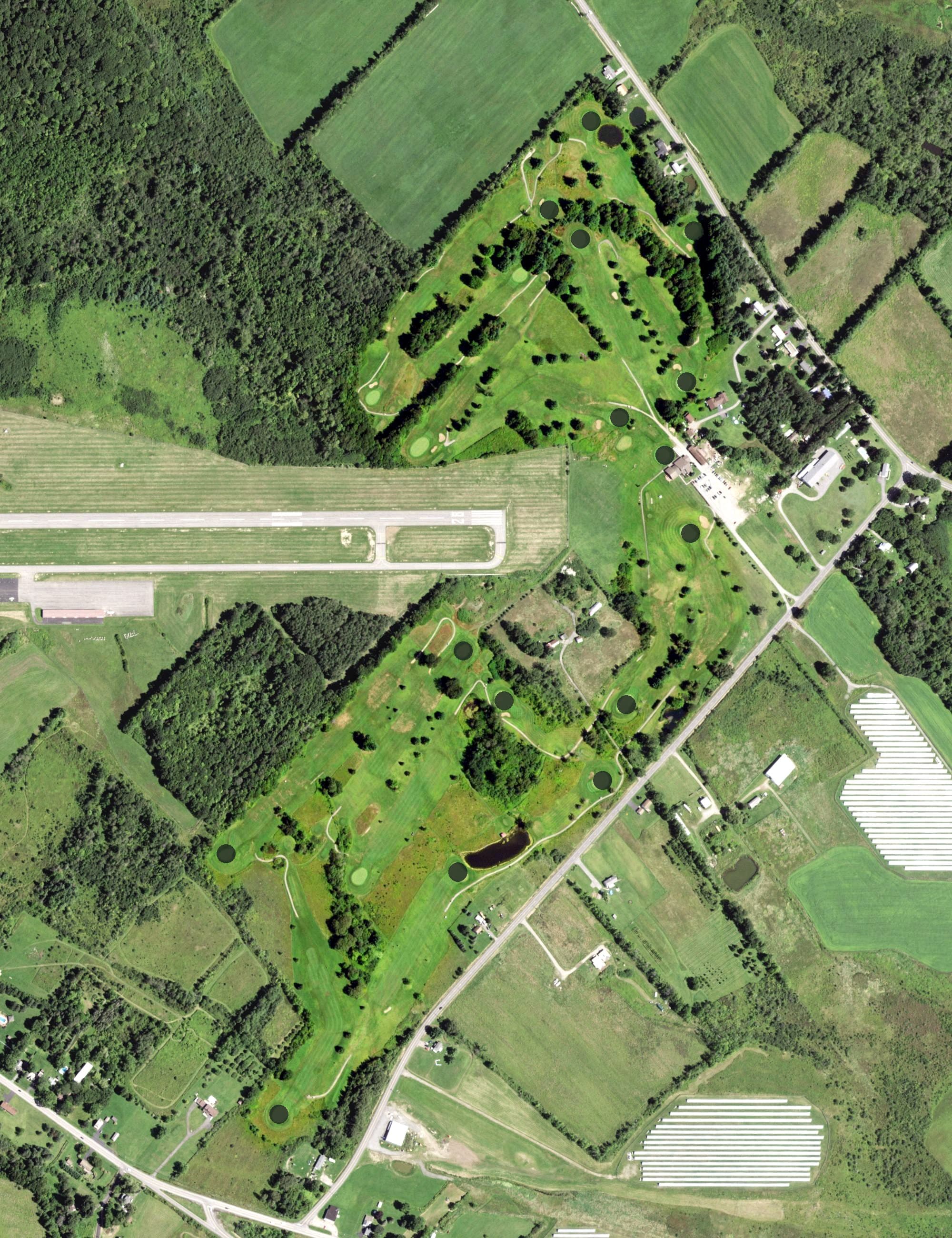 Aerial view of Fox Run Golf Club, NY, with its hole routing marked