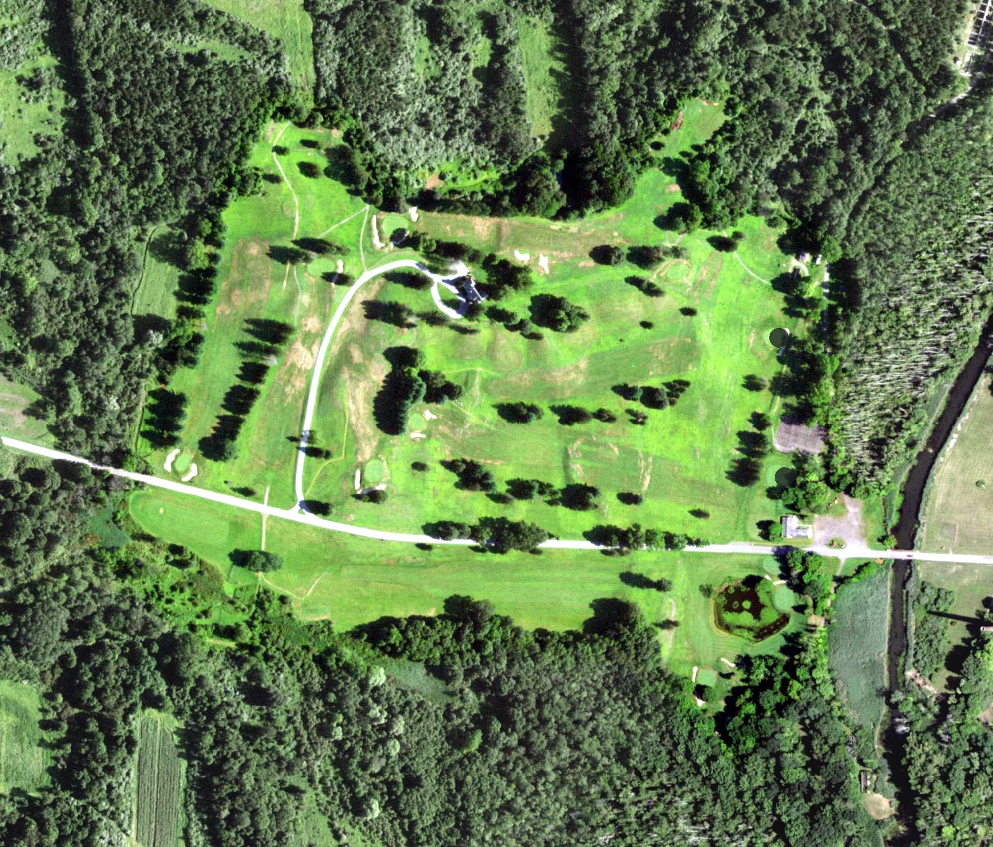 Aerial view of Harlem Valley Golf Club, NY, with its hole routing marked