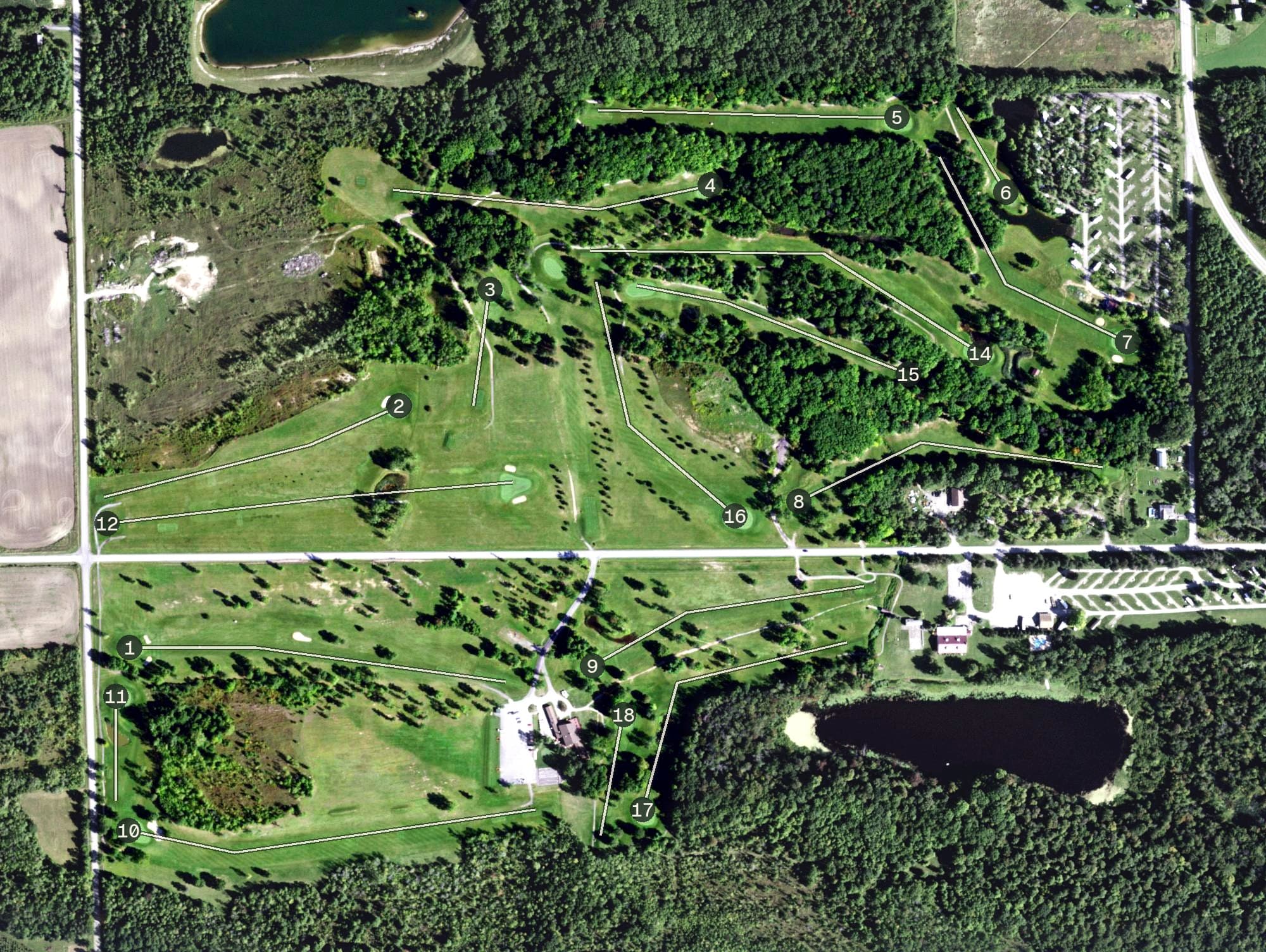 Aerial view of Hickory Ridge C.C., NY, with its hole routing marked