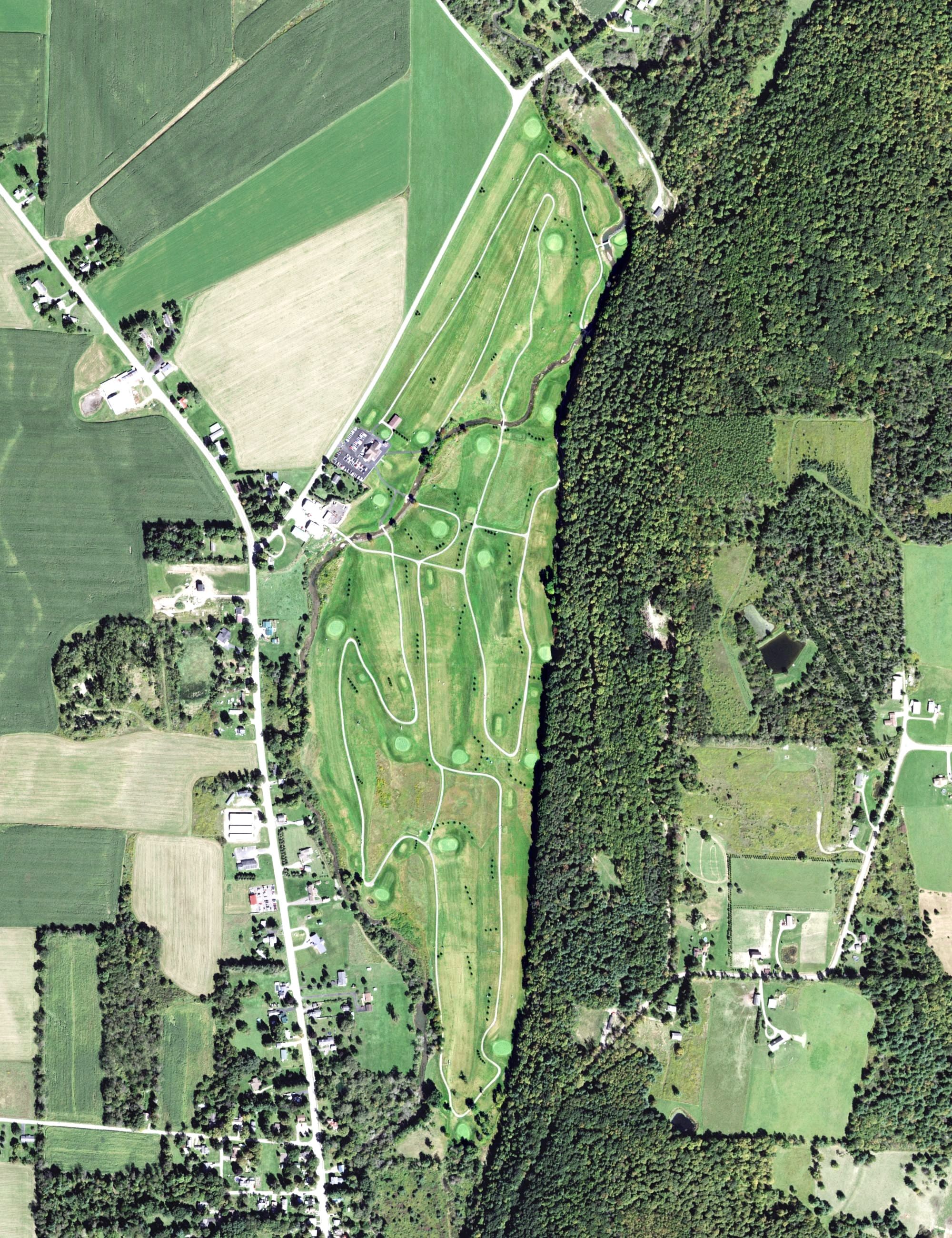 Aerial view of Hollybrook Country Club, NY, with its hole routing marked