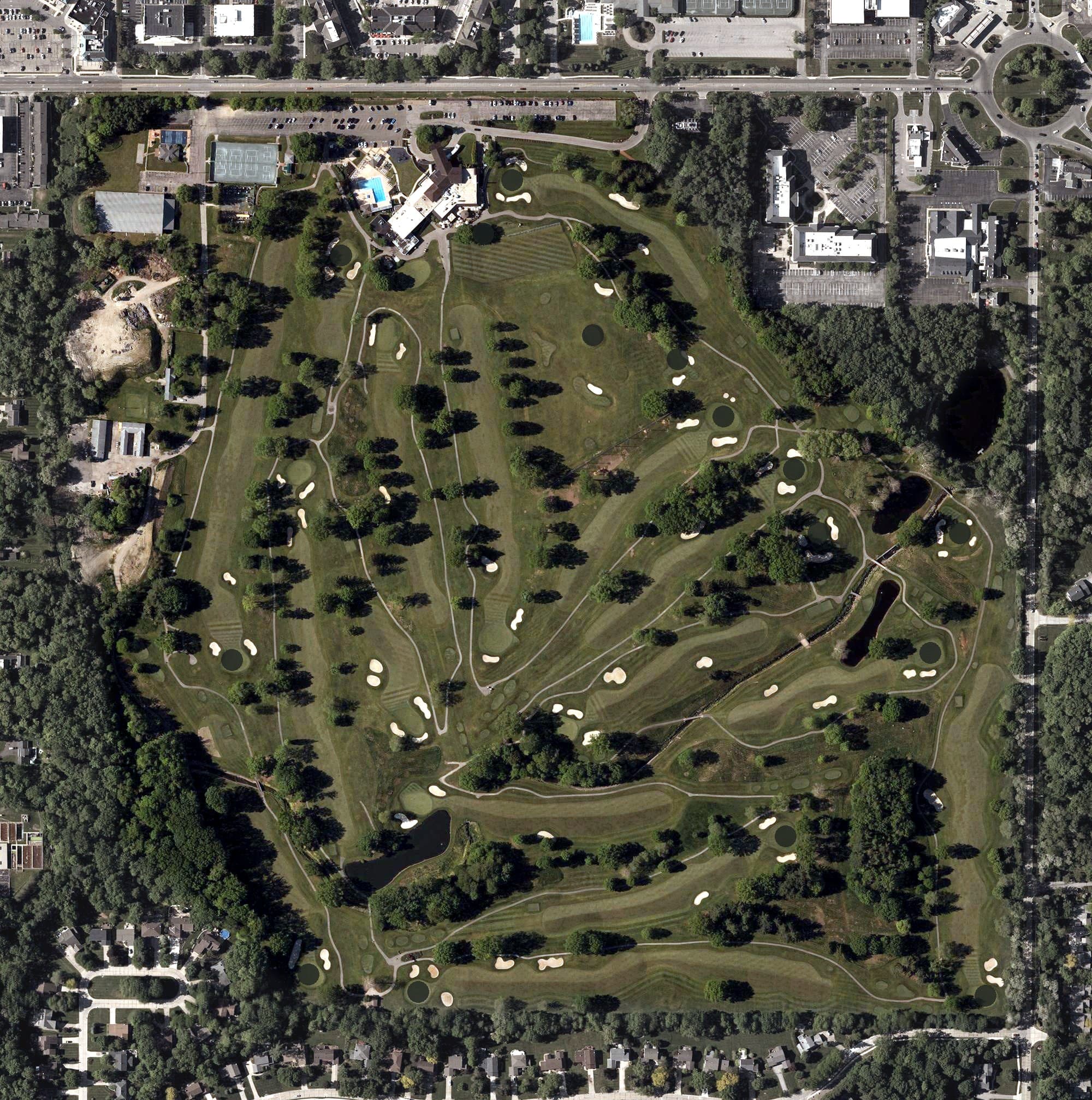 Aerial view of Beechmont Country Club, OH, with its hole routing marked
