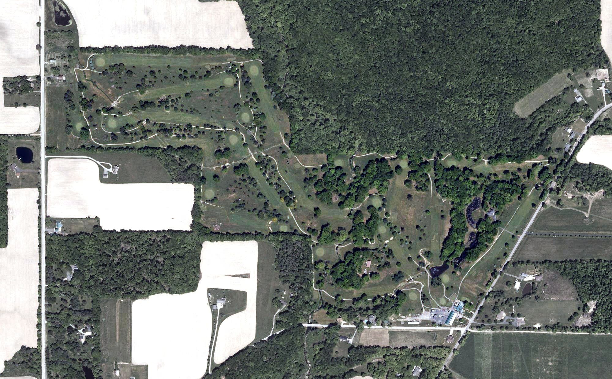Aerial view of Bronzwood Golf Club, OH, with its hole routing marked
