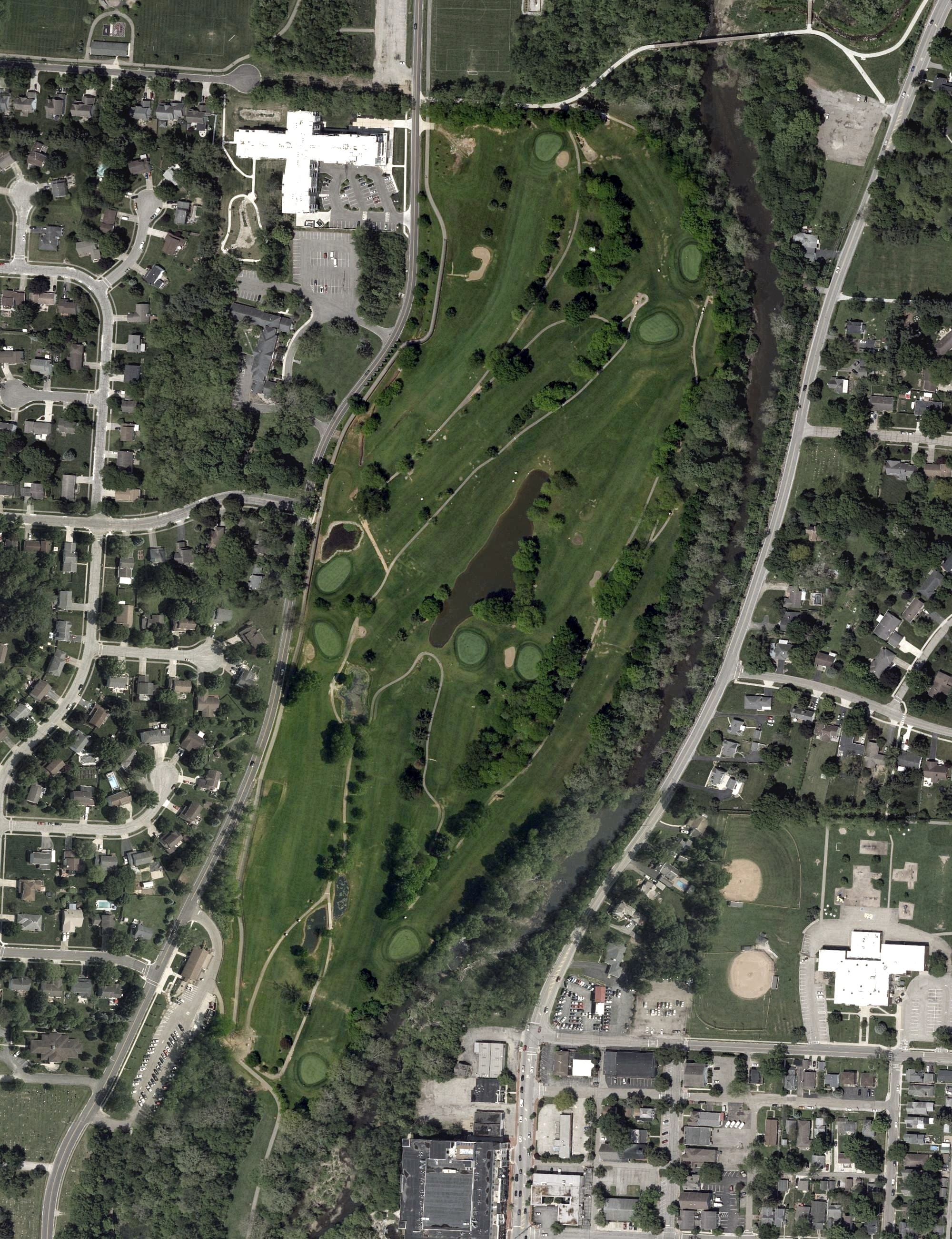 Aerial view of Gahanna Municipal Golf Course, OH, with its hole routing marked