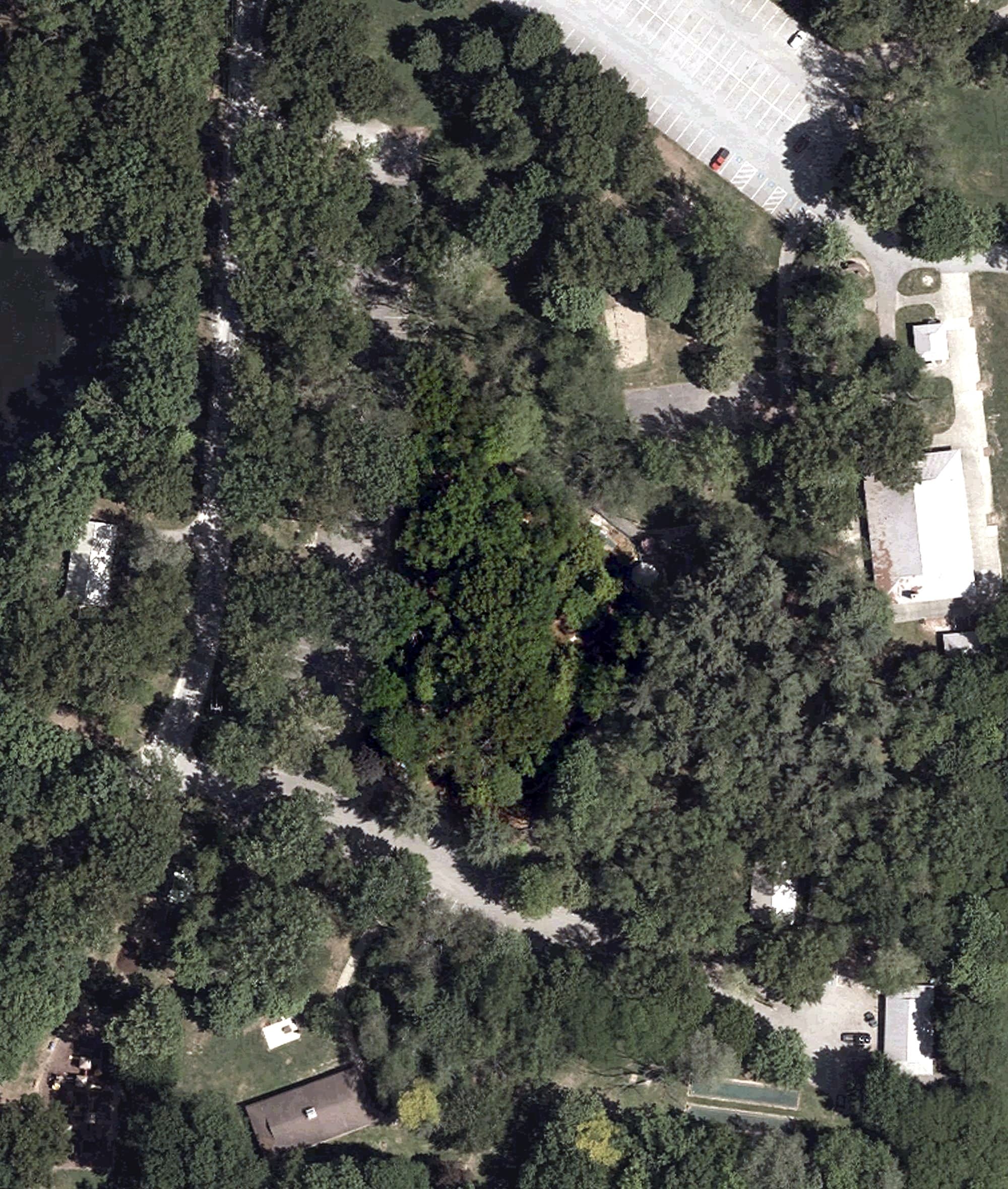 Aerial view of Mini Golf, OH, with its hole routing marked