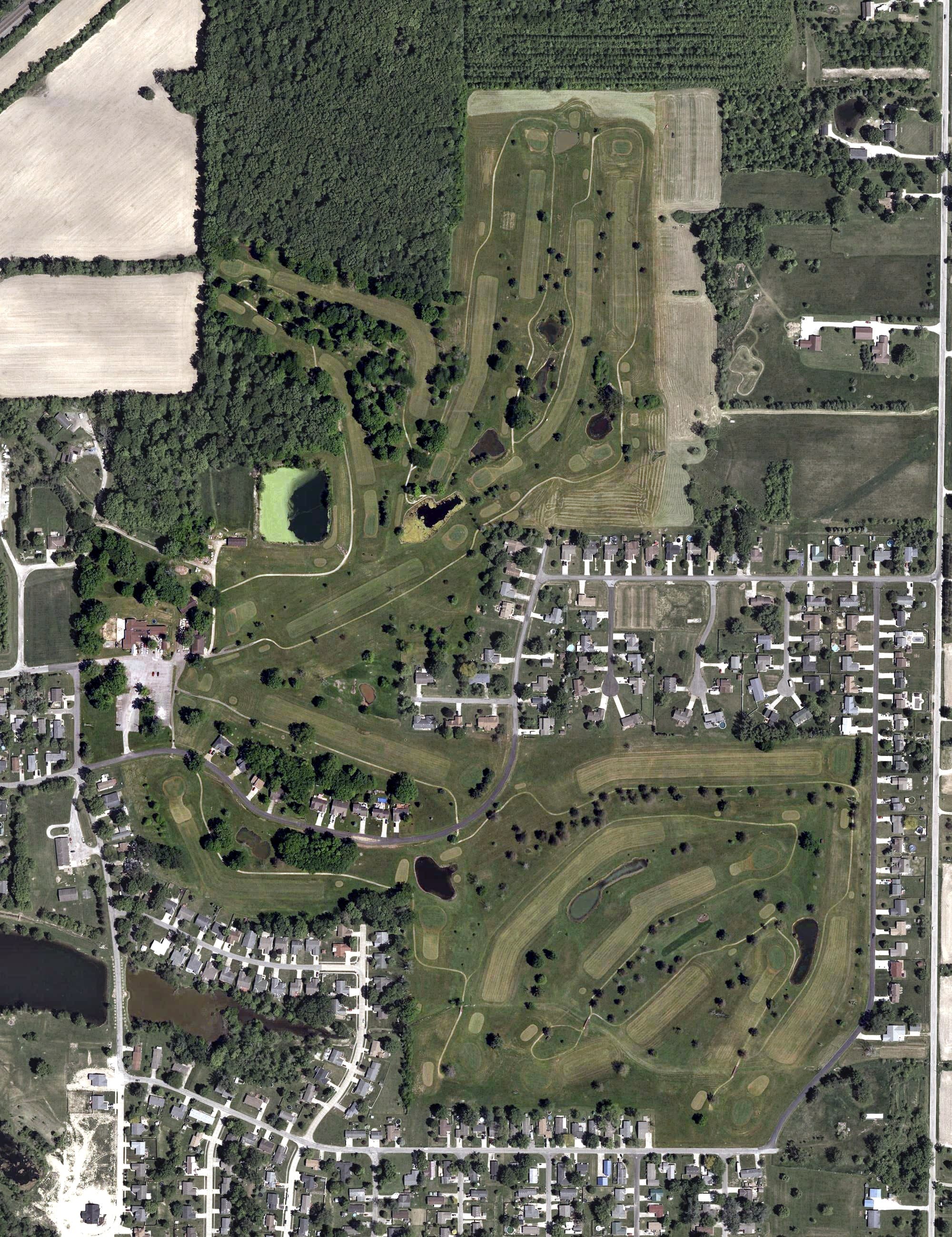 Aerial view of Pheasant Run Golfcourse, OH, with its hole routing marked