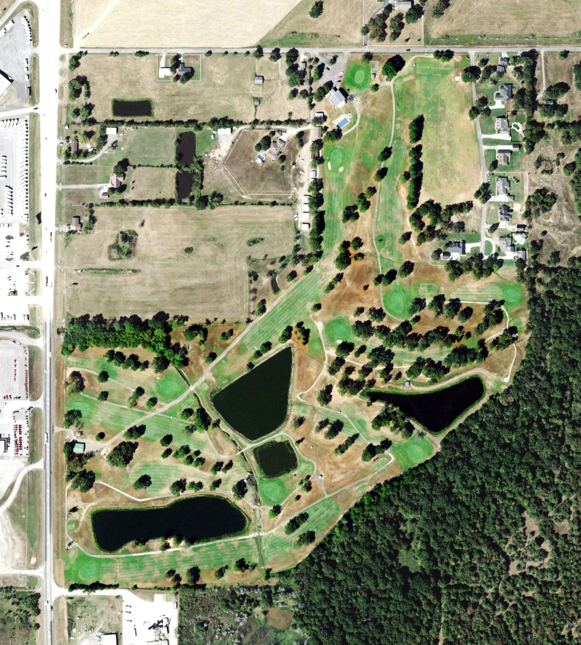 Aerial view of Choctaw Country Club, OK, with its hole routing marked