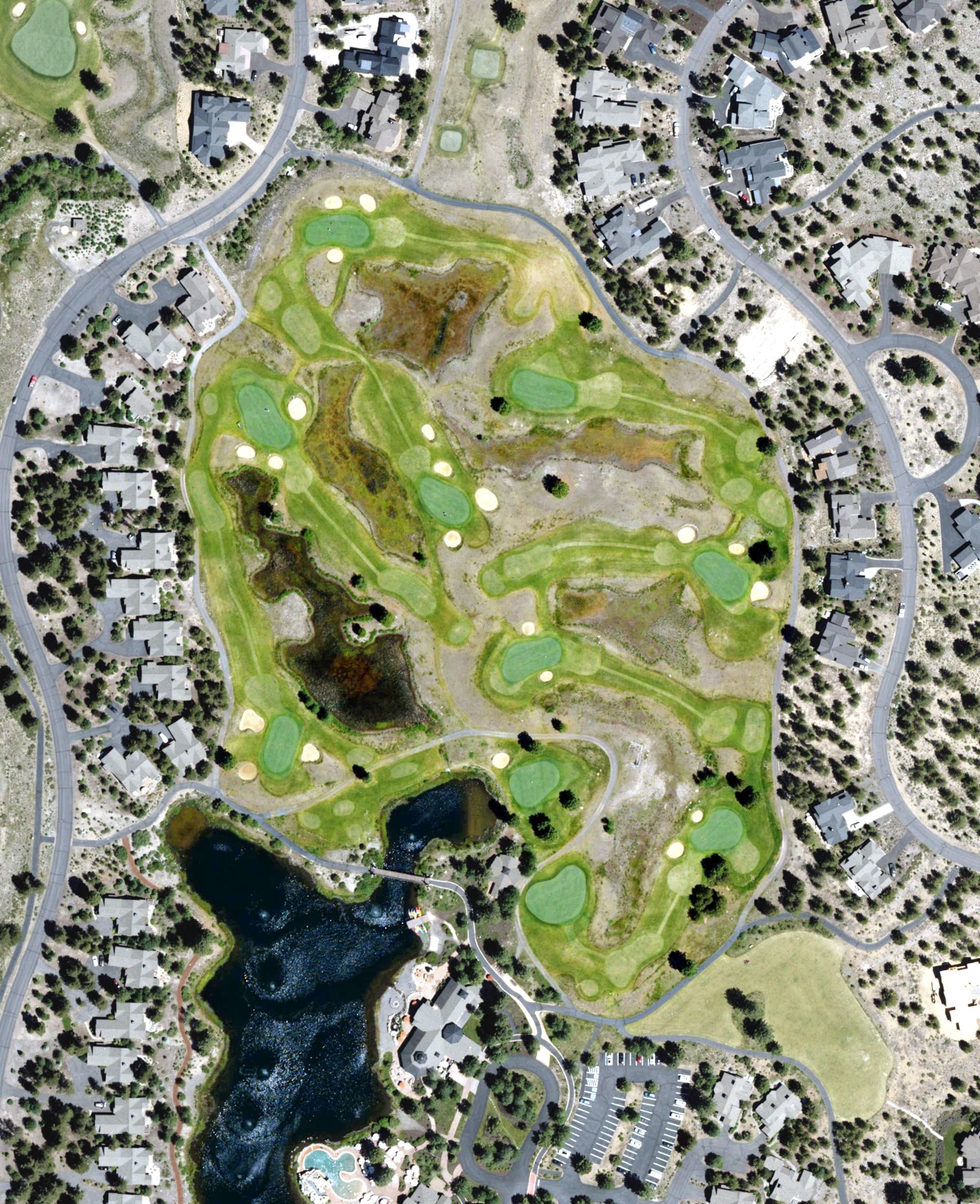 Aerial view of Caldera Links Golf Course, OR, with its hole routing marked