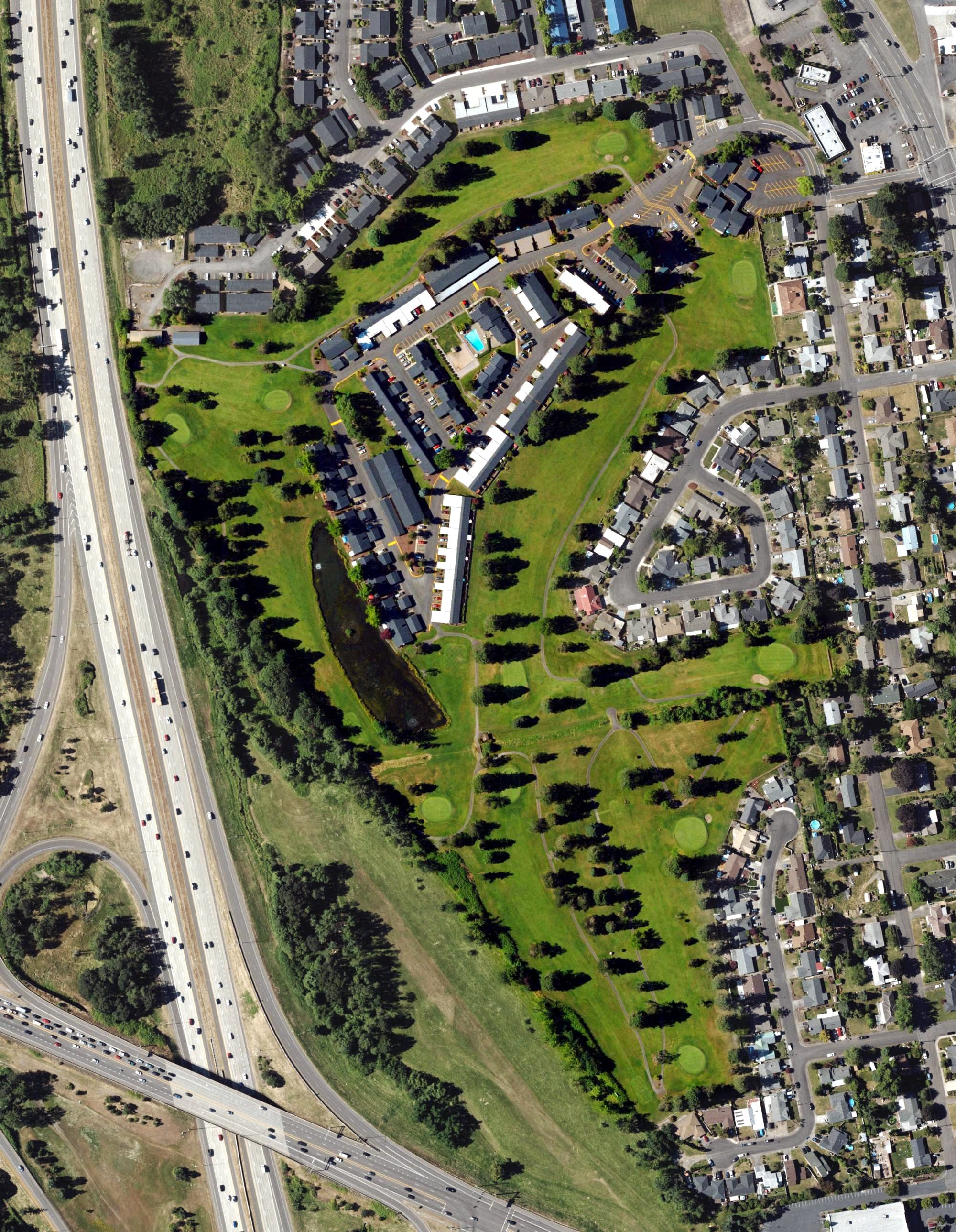 Aerial view of Meadowlawn Golf Course, OR, with its hole routing marked