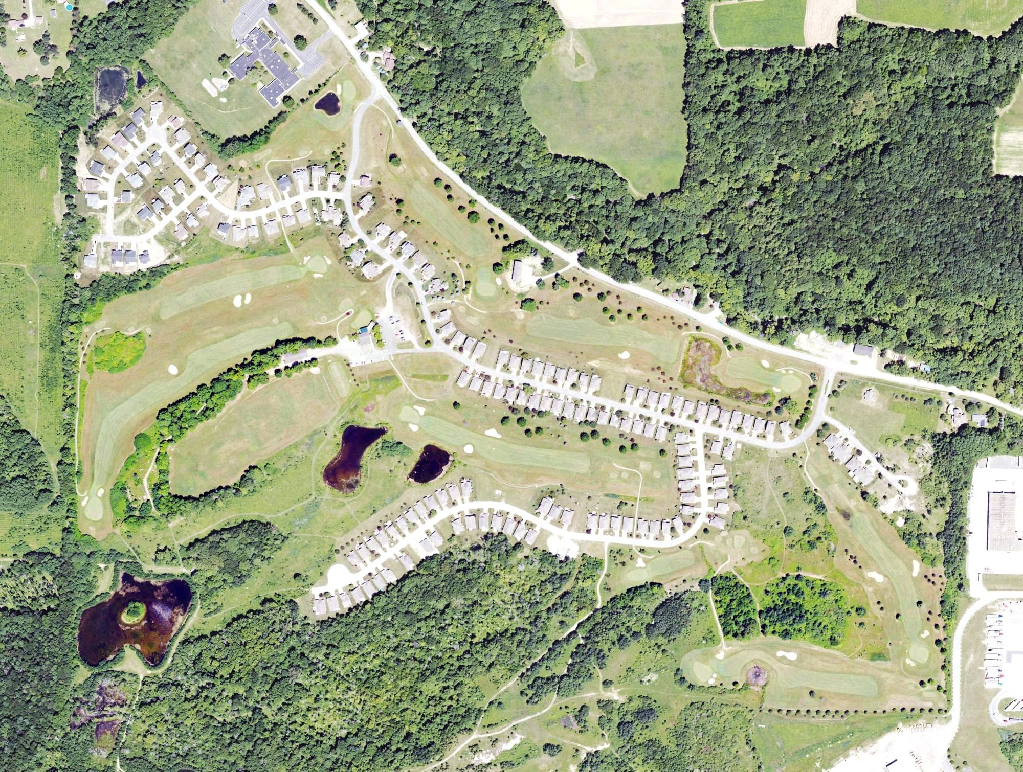 Aerial view of Harbor Ridge Golf Course, PA, with its hole routing marked