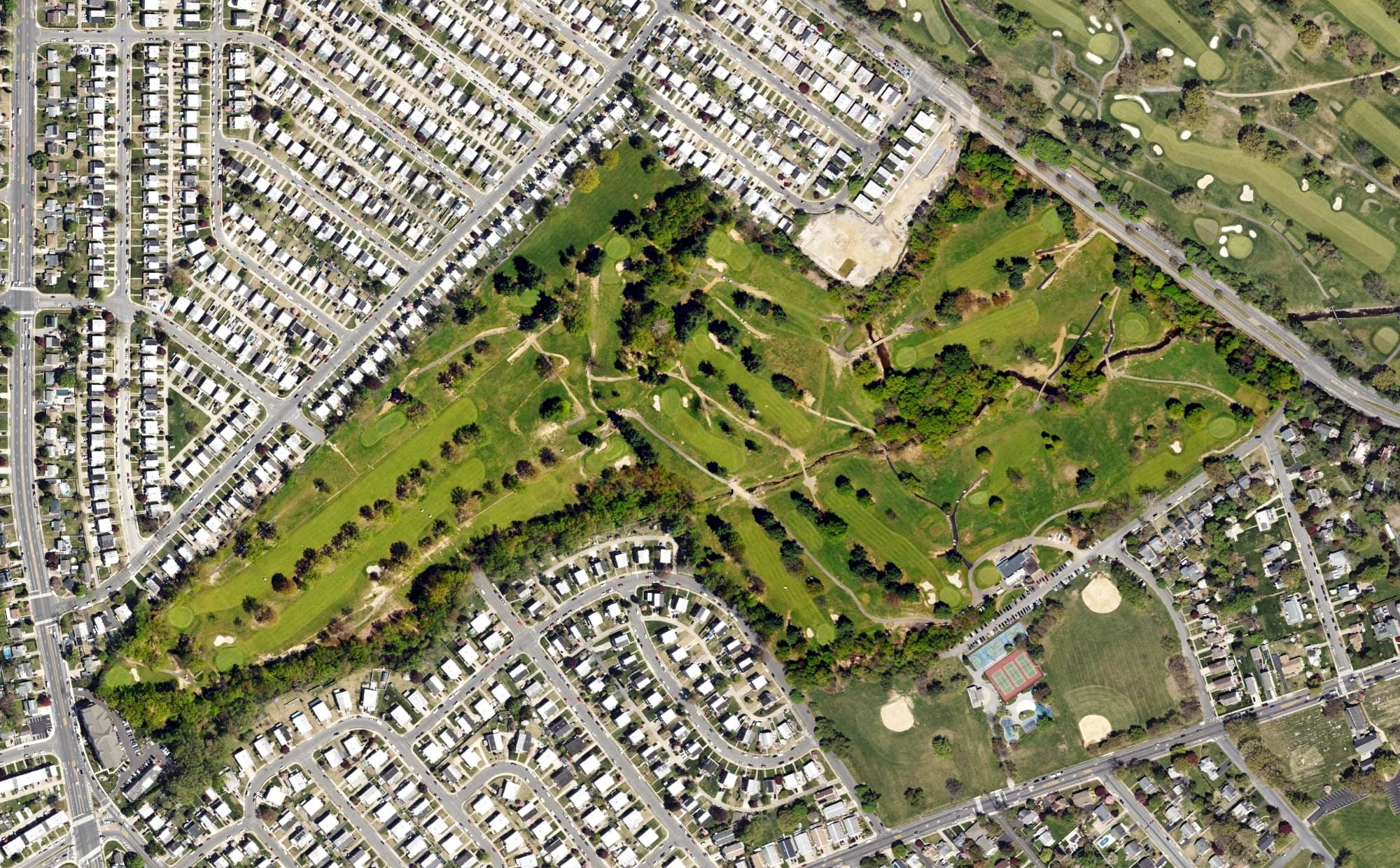 Aerial view of John F. Byrne Golf Club, PA, with its hole routing marked