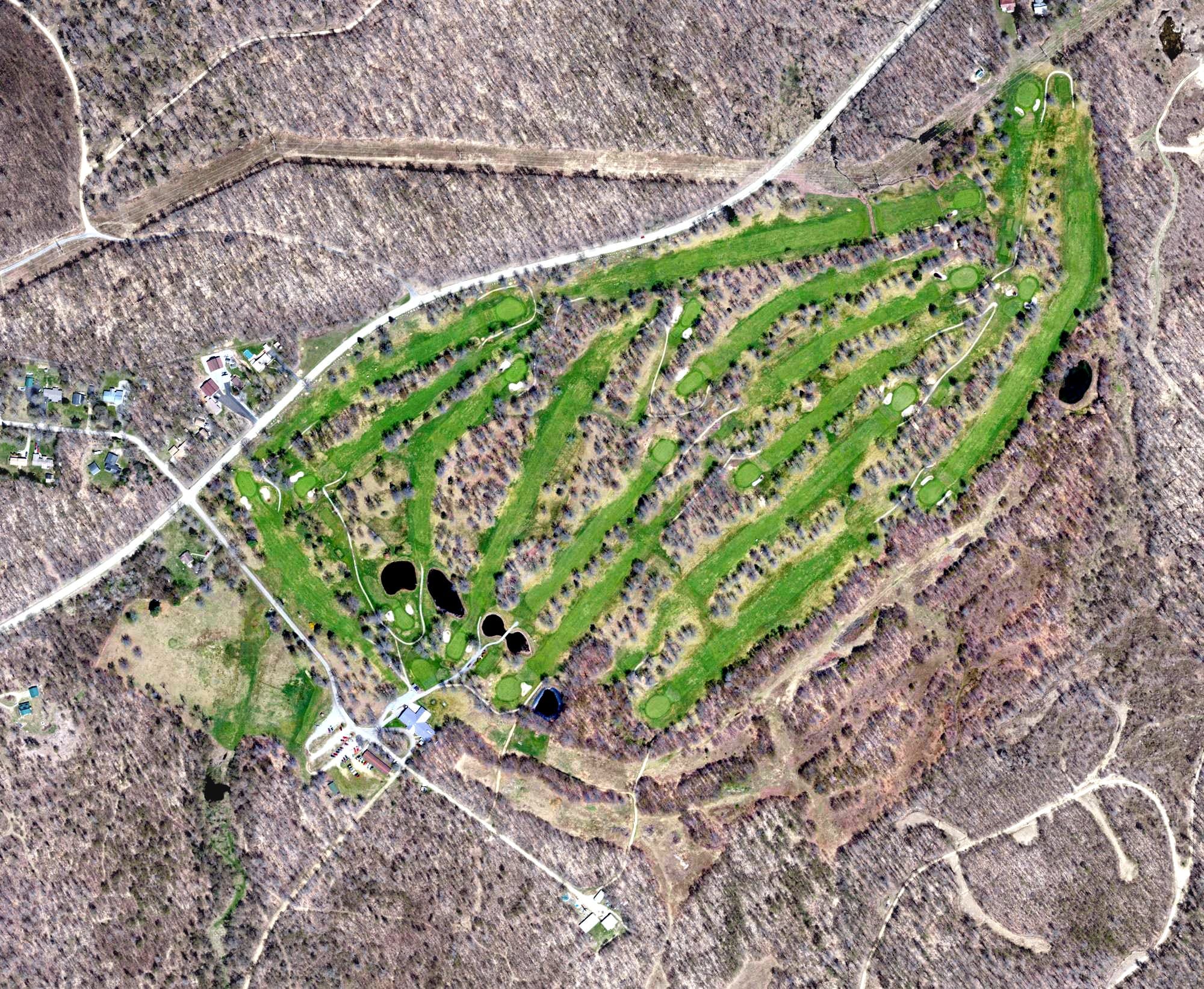 Aerial view of Pine Acres Country Club, PA, with its hole routing marked