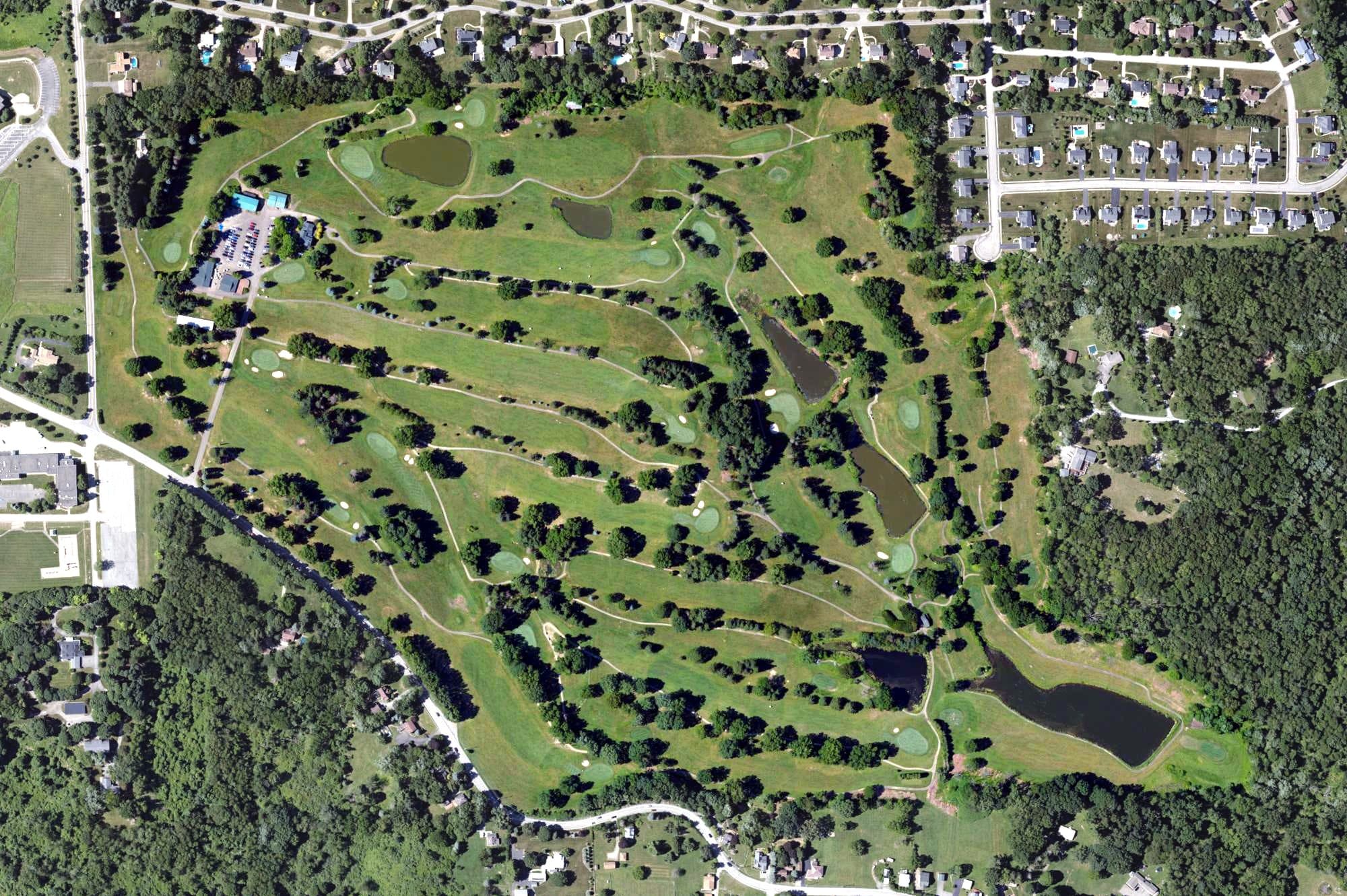 Aerial view of Pittsburgh North Golf Course, PA, with its hole routing marked