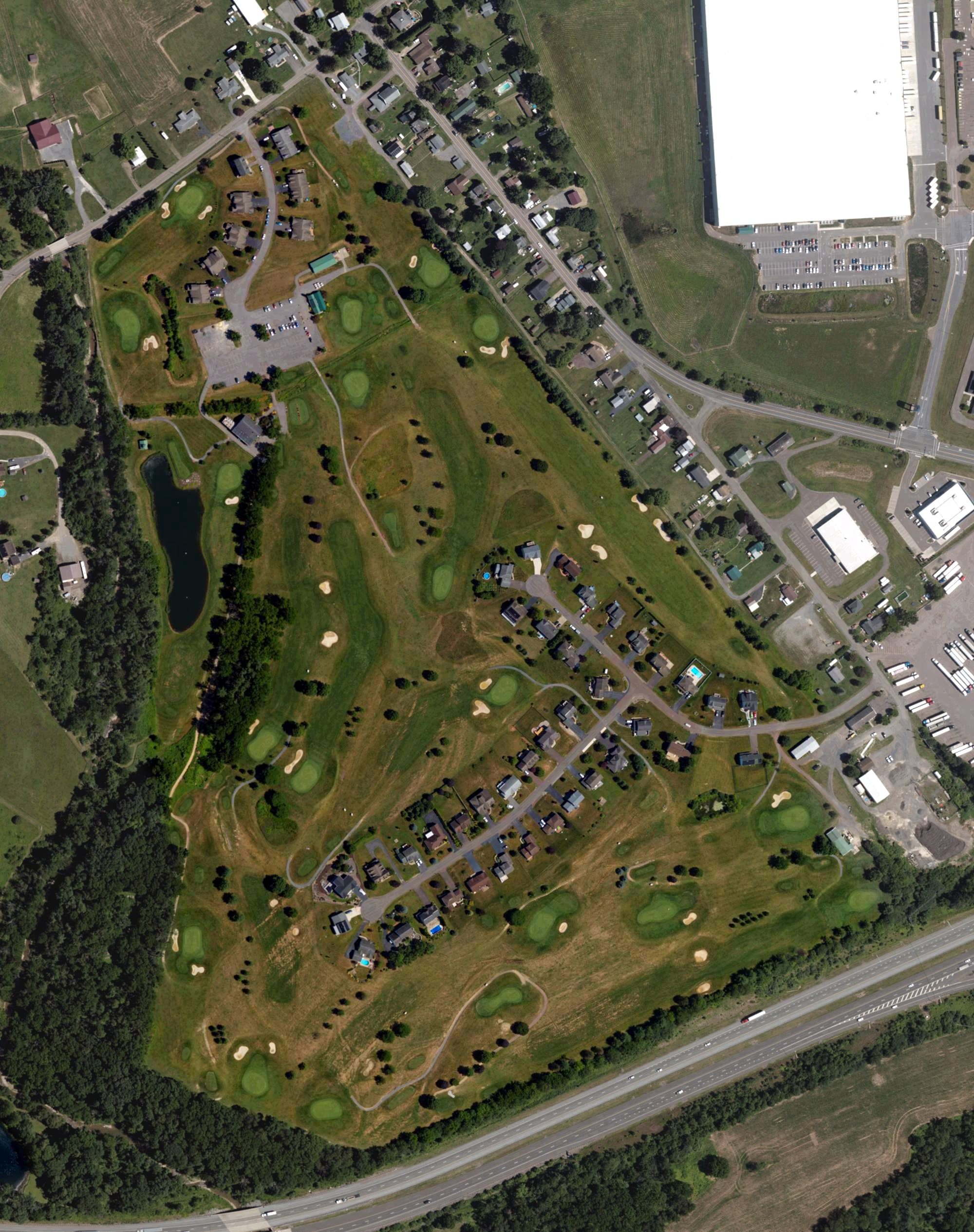 Aerial view of The Links at Hemlock Creek, PA, with its hole routing marked
