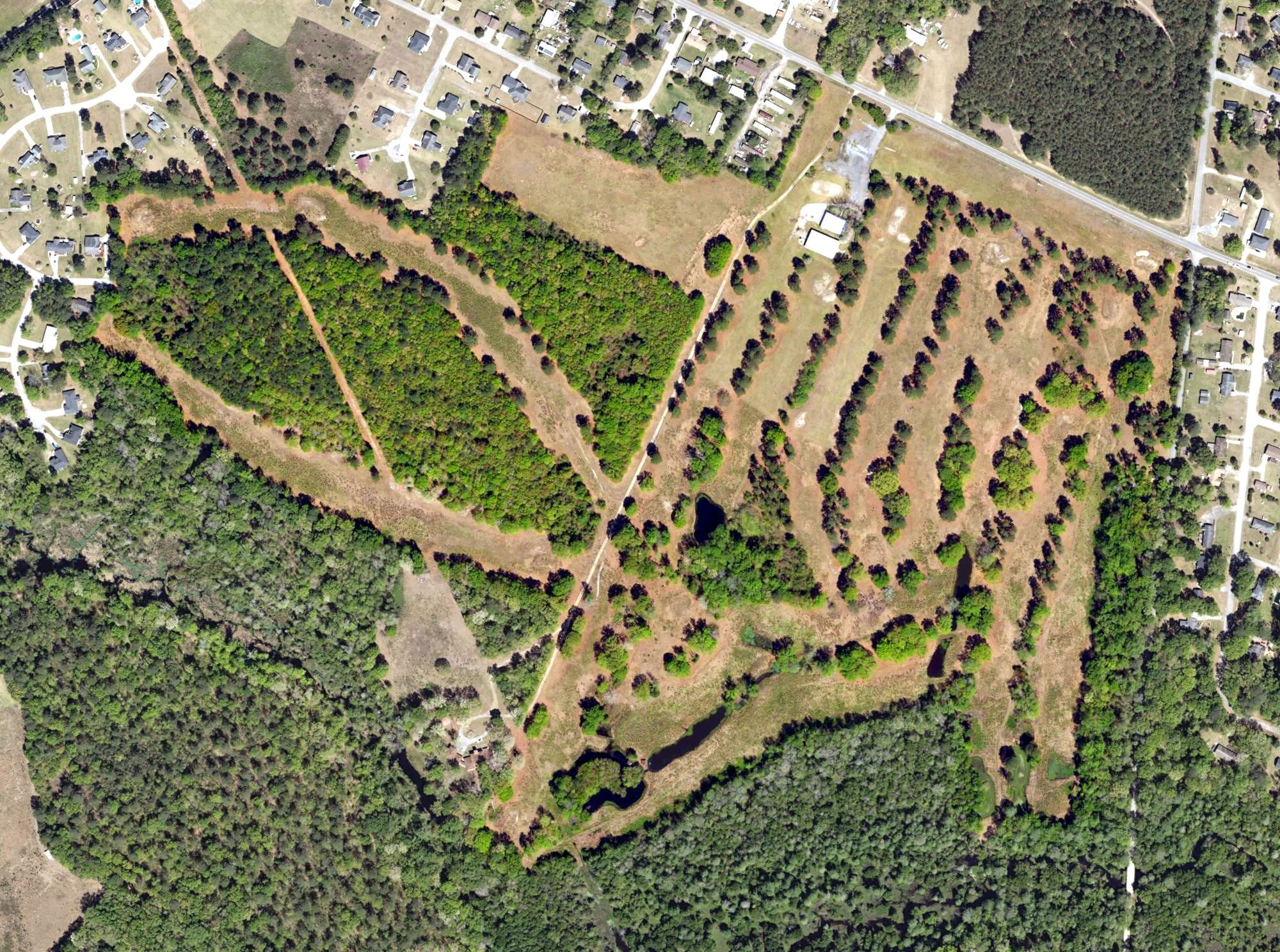Aerial view of Beaver Creek Golf Club, SC, with its hole routing marked