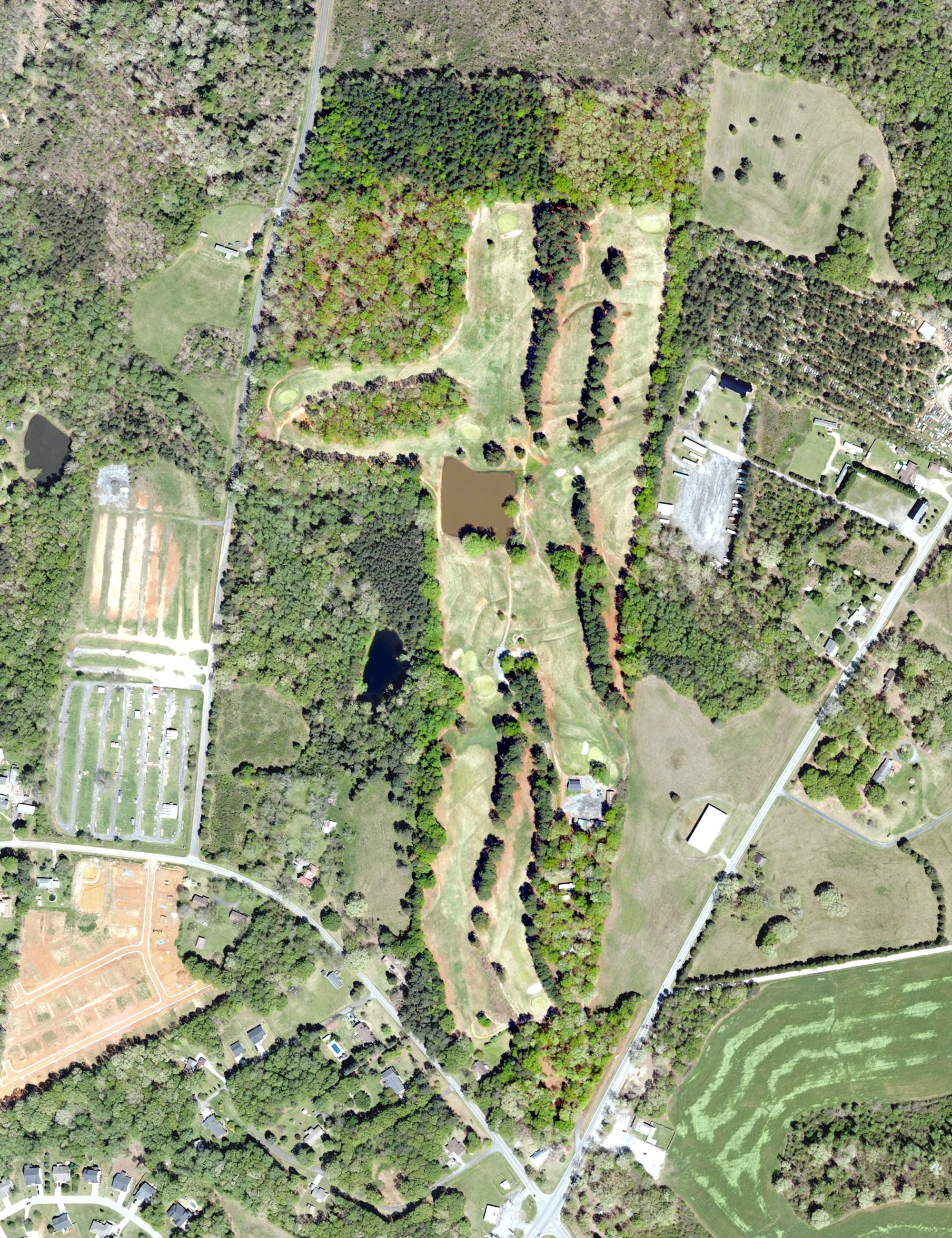 Aerial view of Chesnee Country Club, SC, with its hole routing marked